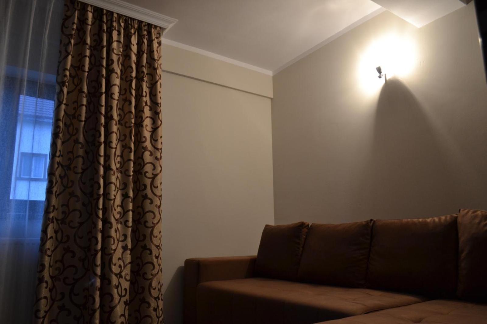 Quadruple Room with Private Bathroom photo 3
