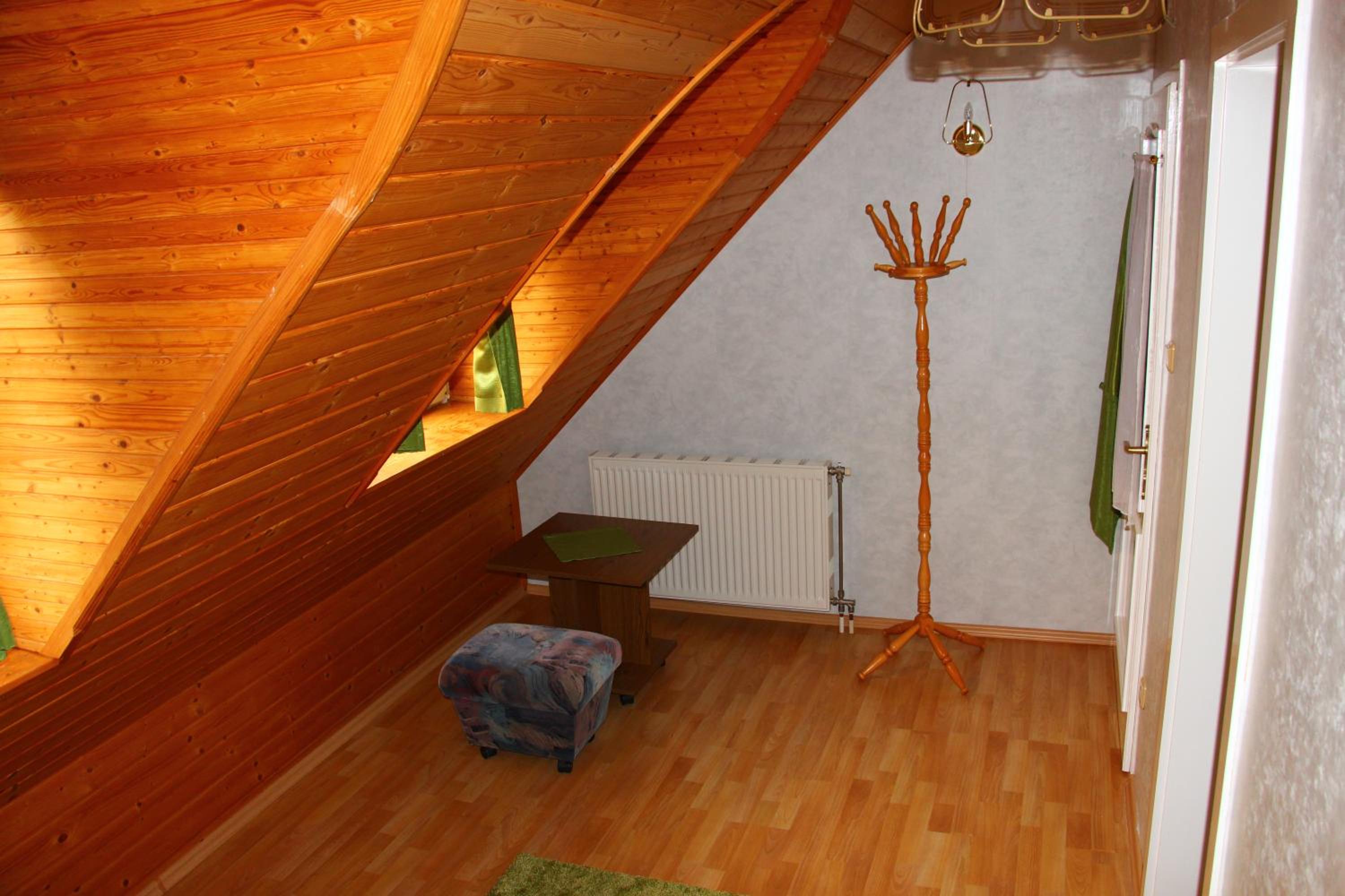 Apartment with Terrace and Air Conditioning photo 3