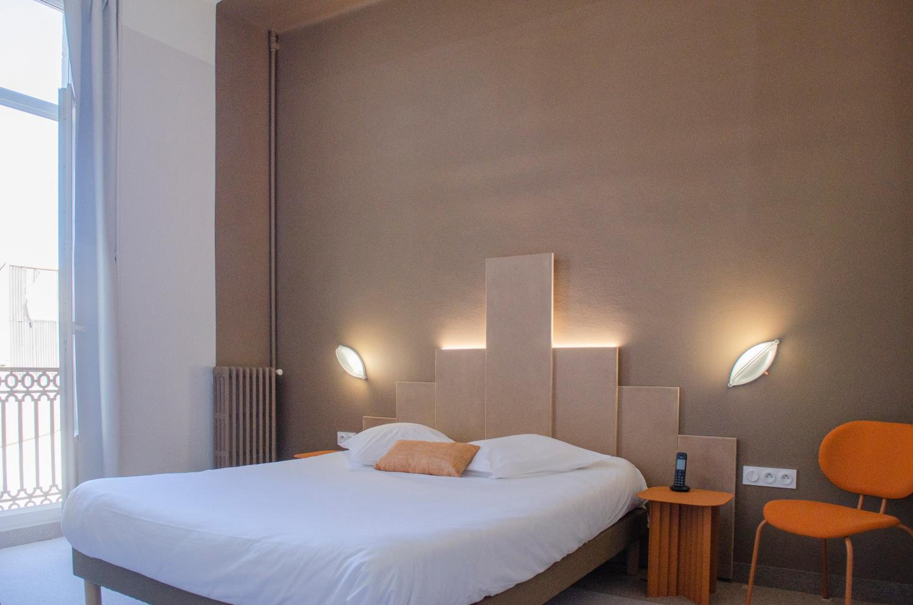 Deluxe Double Room - Photo 4