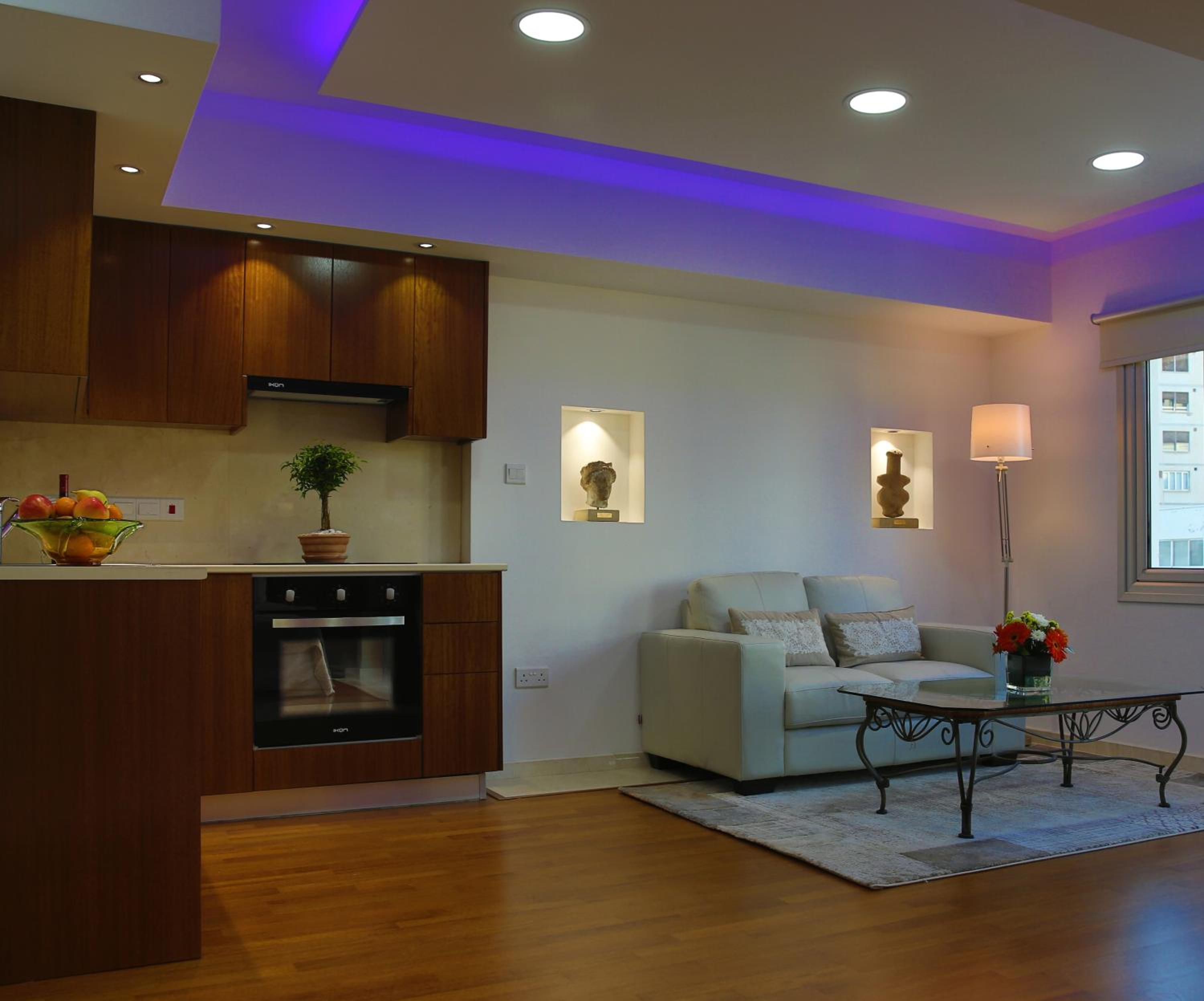Deluxe One-Bedroom Suite