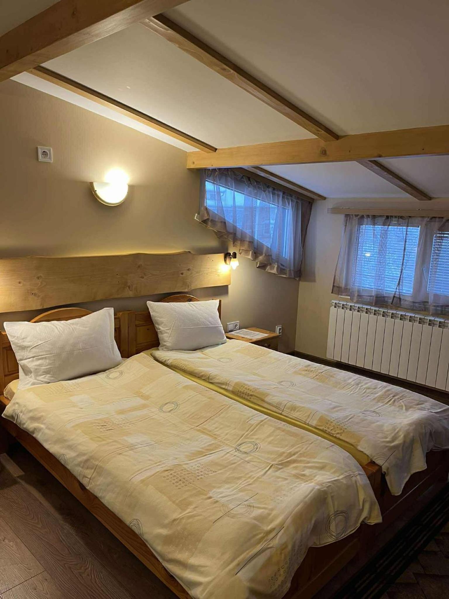 Large Twin Room
