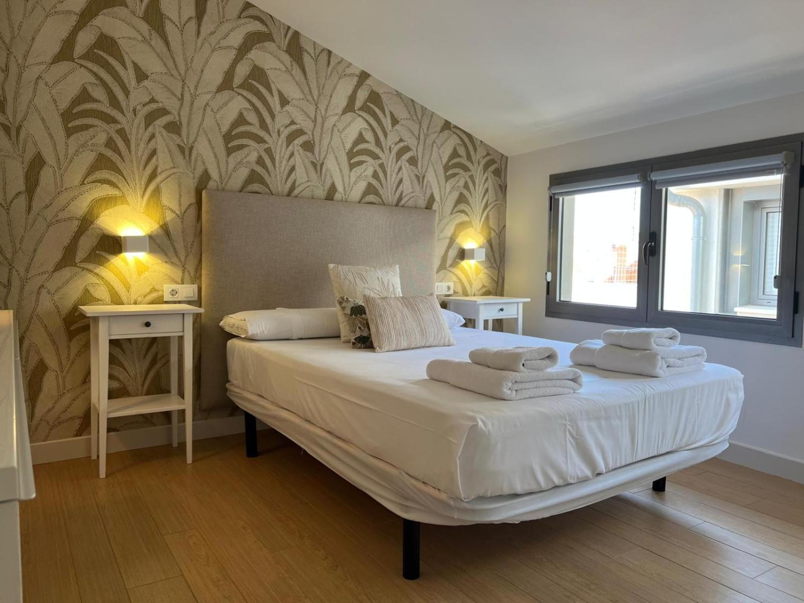 Two-Bedroom Deluxe Apartment