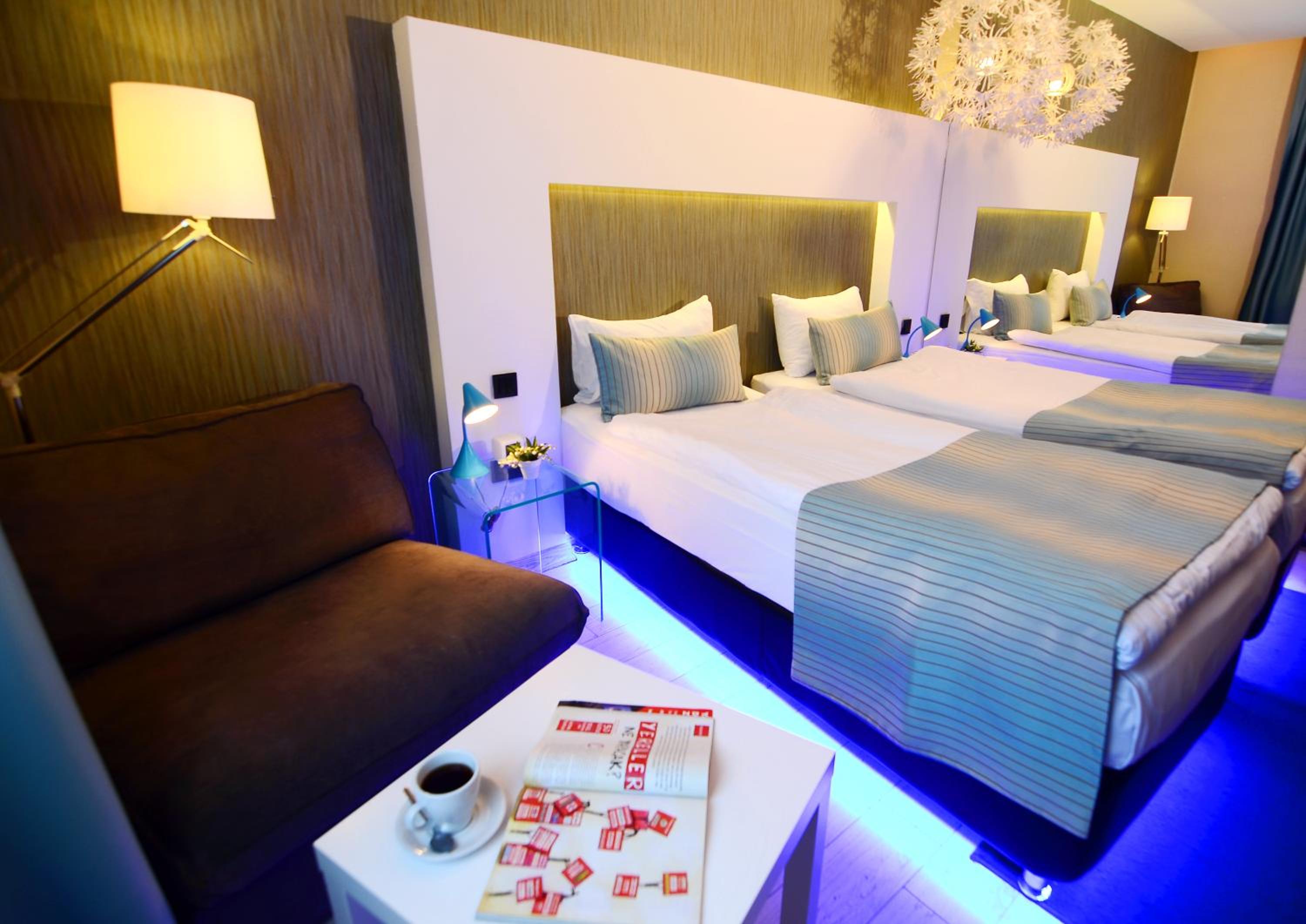 Standard Twin Room photo 2