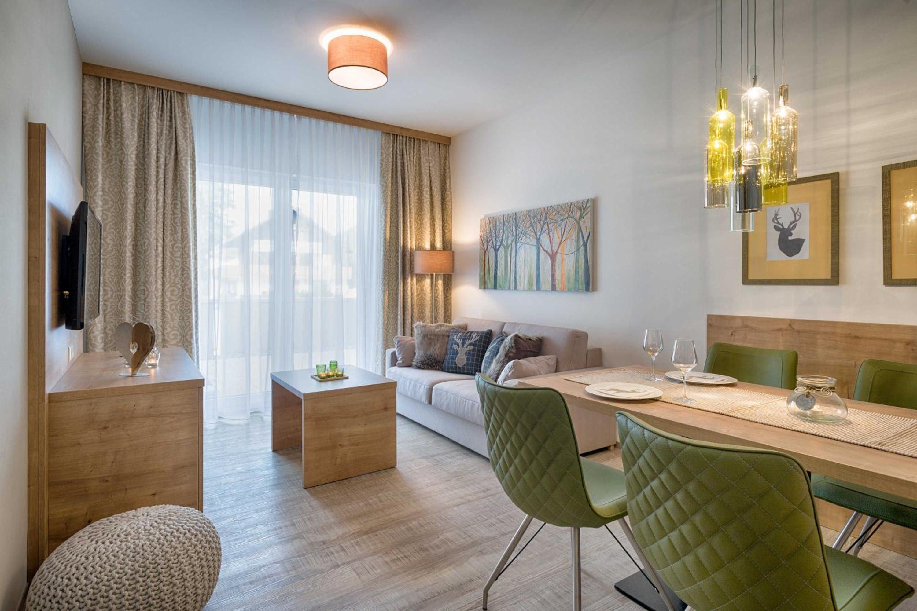 One-Bedroom Apartment with Balcony photo 1