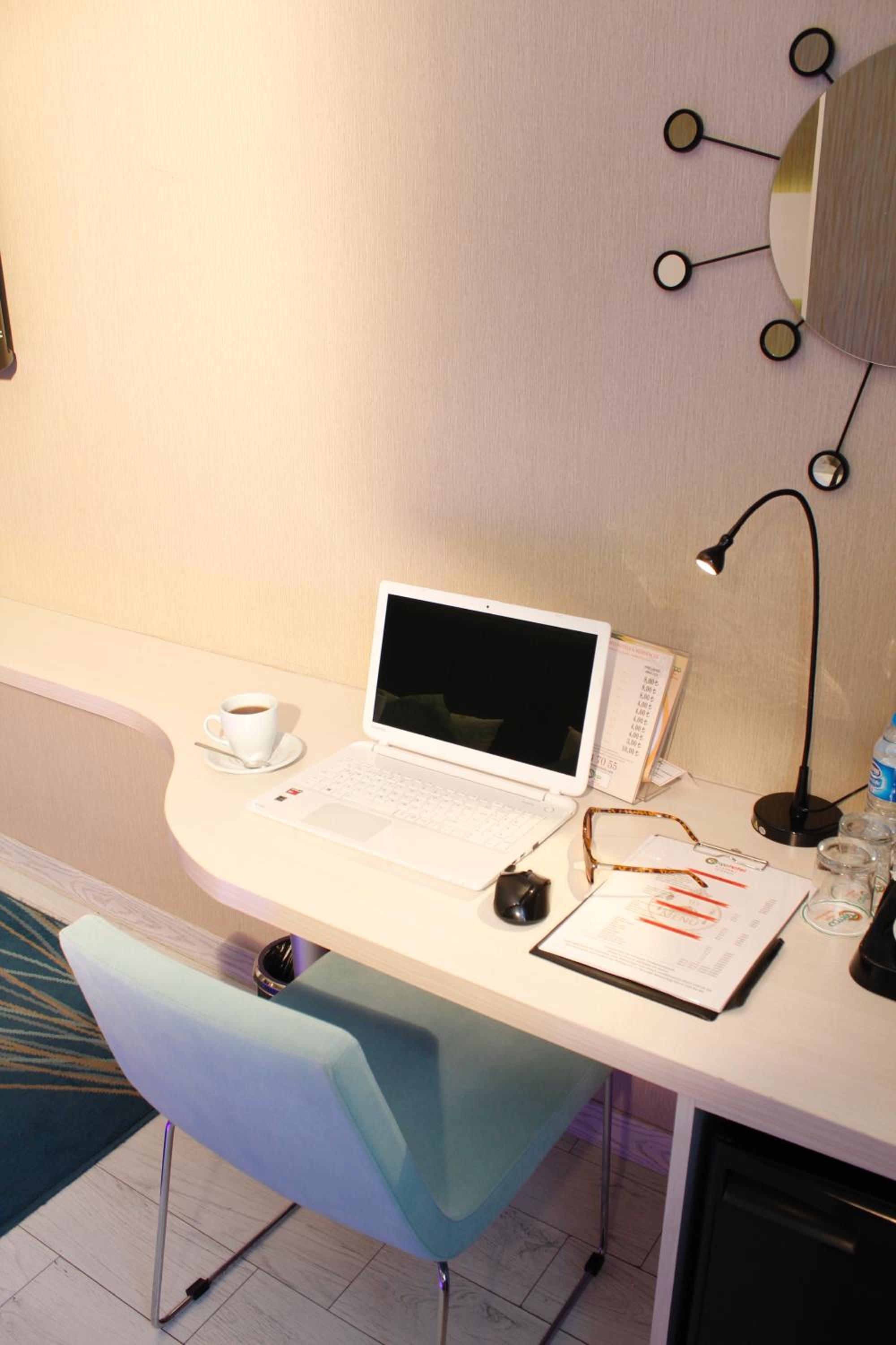 Economy Double or Twin Room photo 2