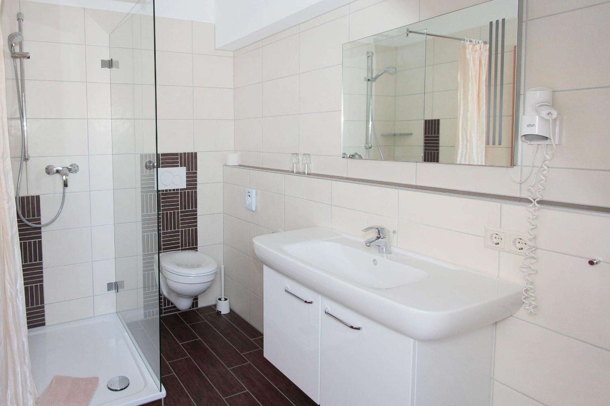 Comfort Double Room - Photo 8