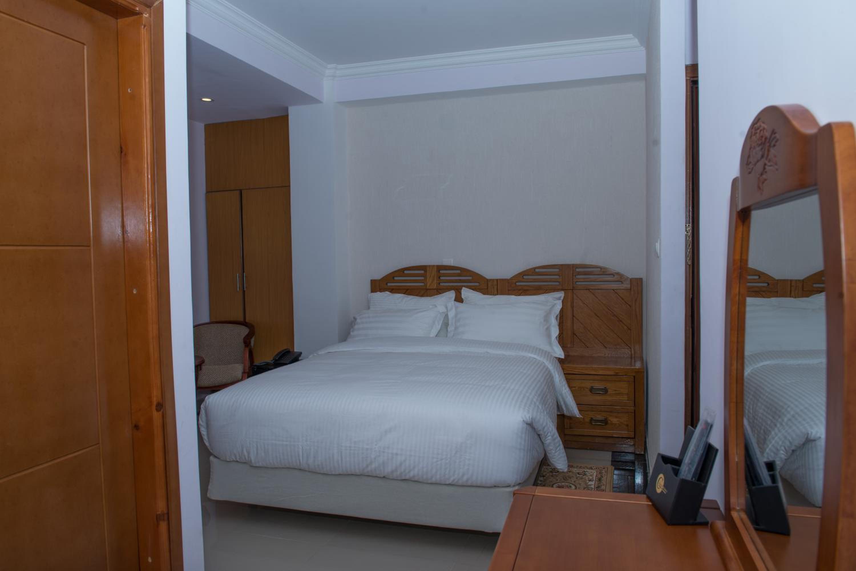 Deluxe Double Room photo 3