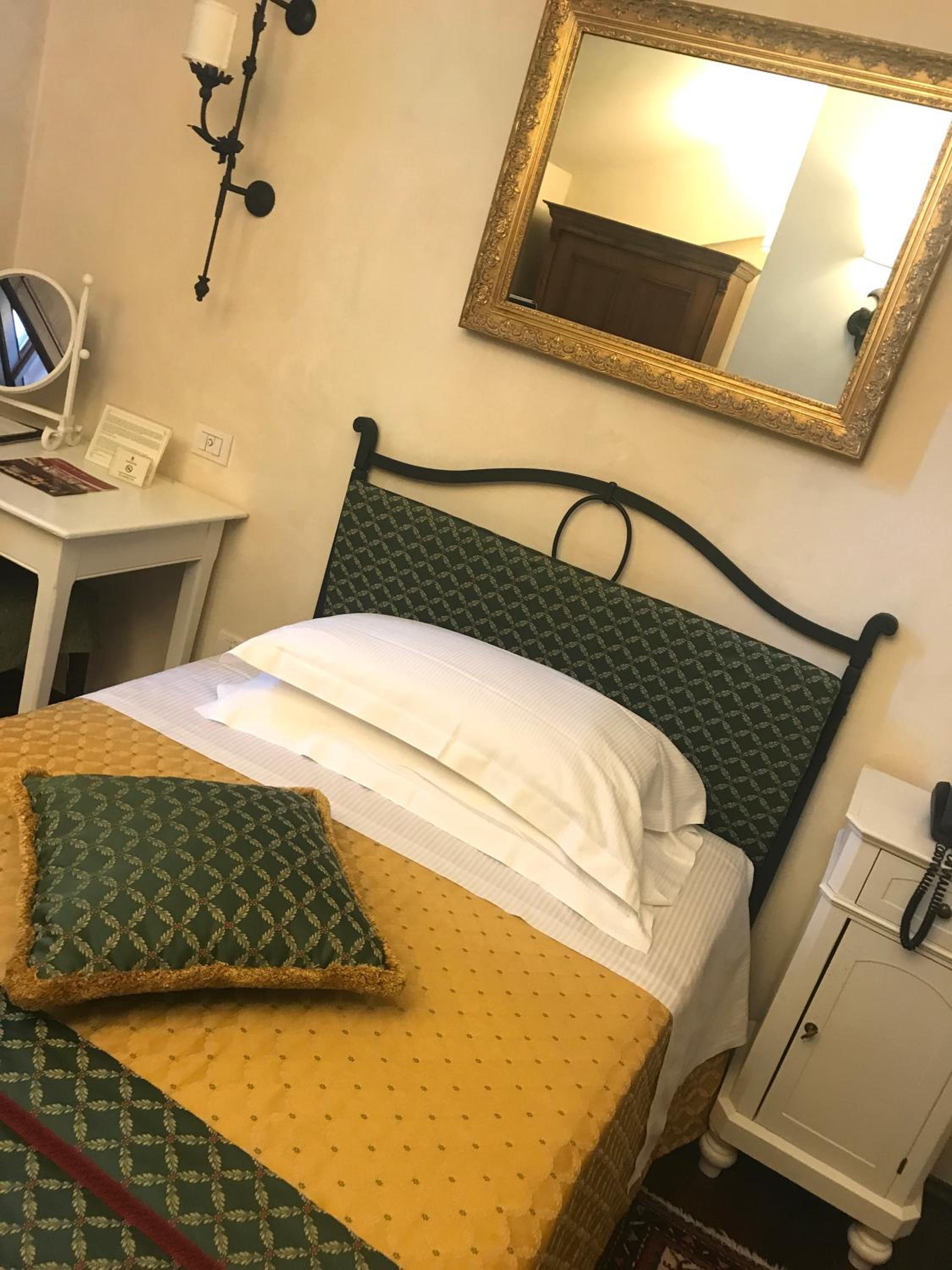 Superior Single Room photo 2
