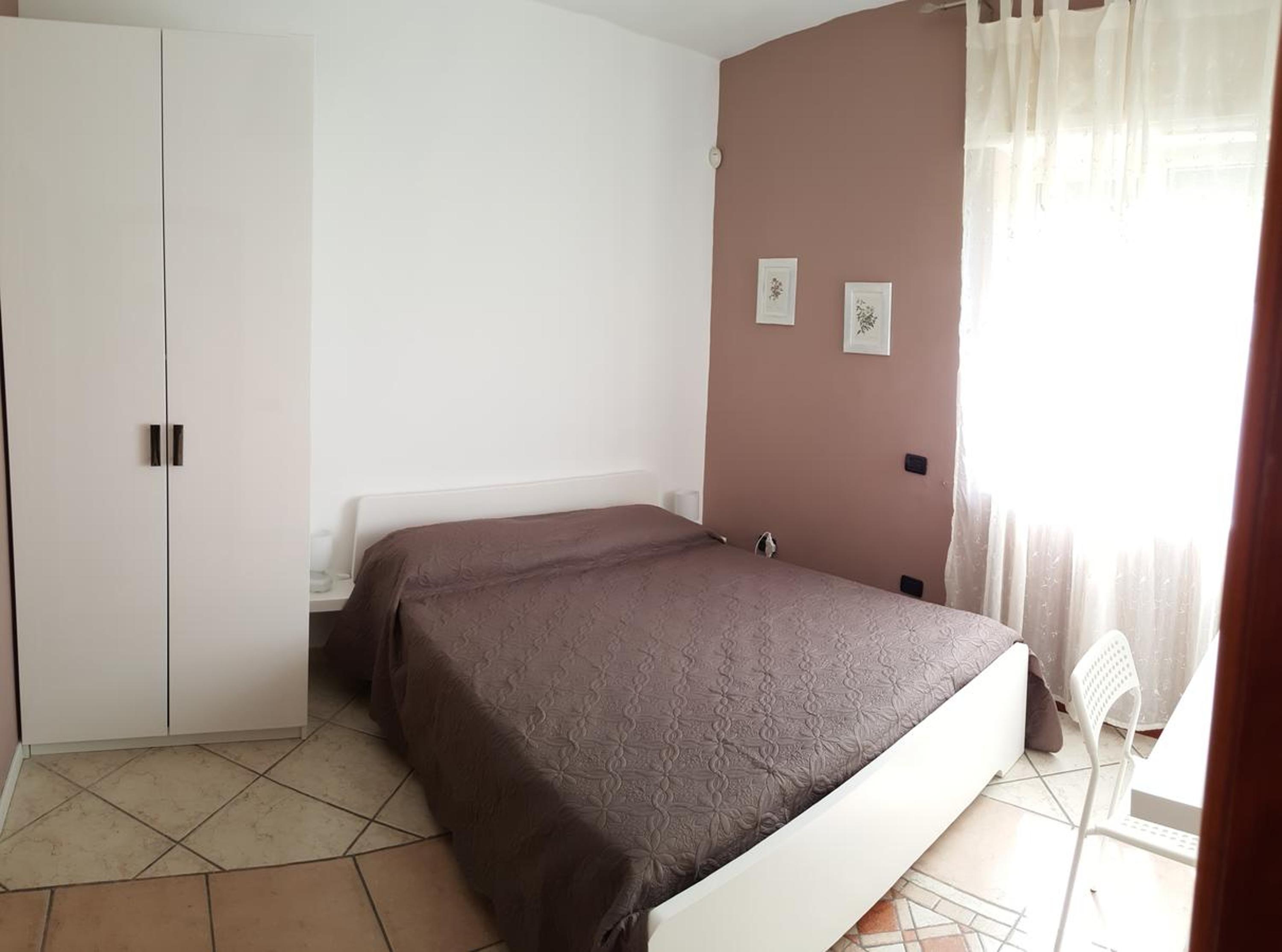 Deluxe Double Room with Shower