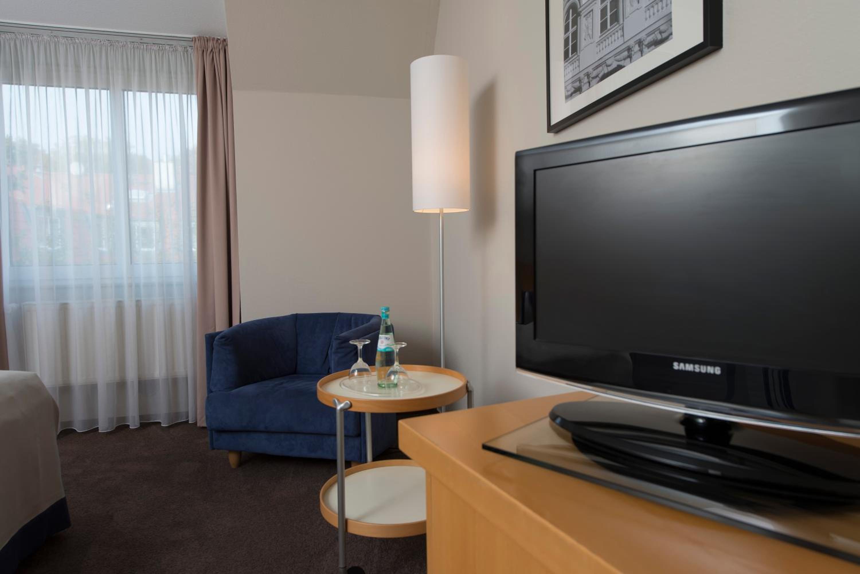 Standard Twin Room - Photo 1