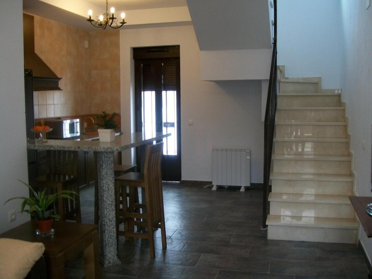 Two-Bedroom Villa - Photo 6