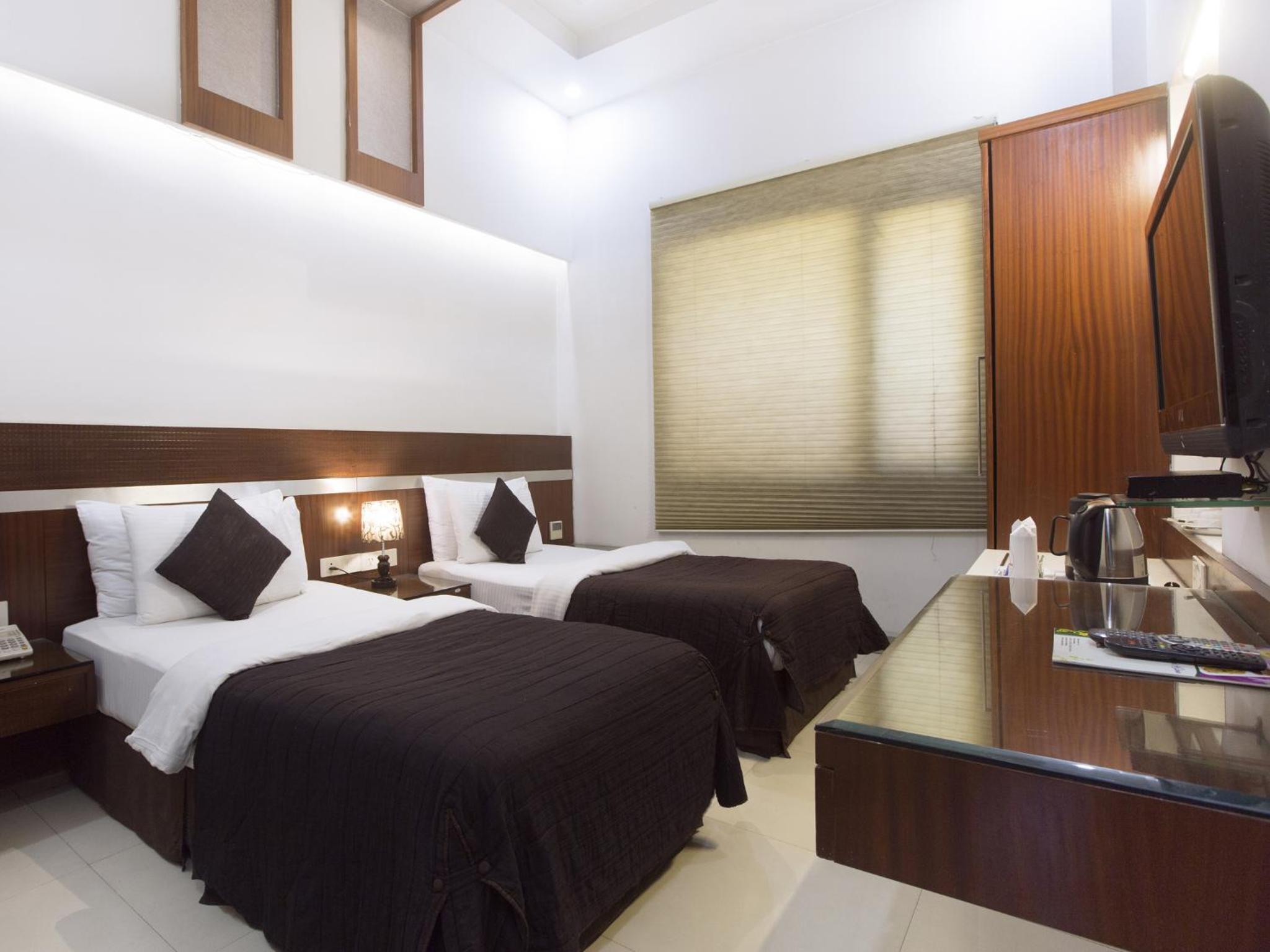 Deluxe Double or Twin Room
