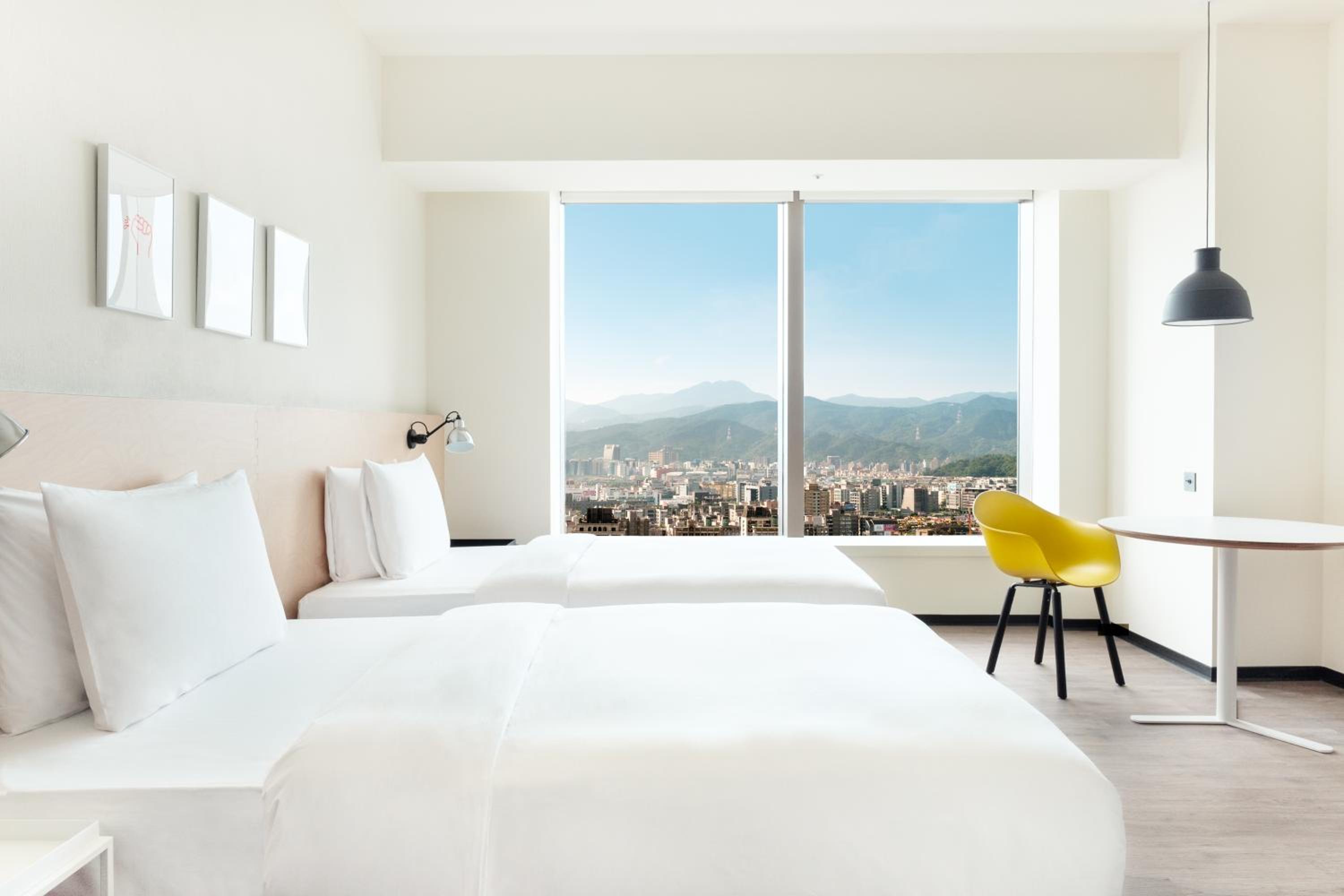 Medium Twin River View Room - Photo 1