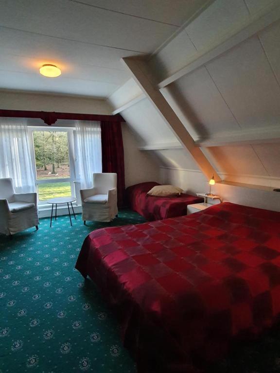Standard Twin Room photo 2