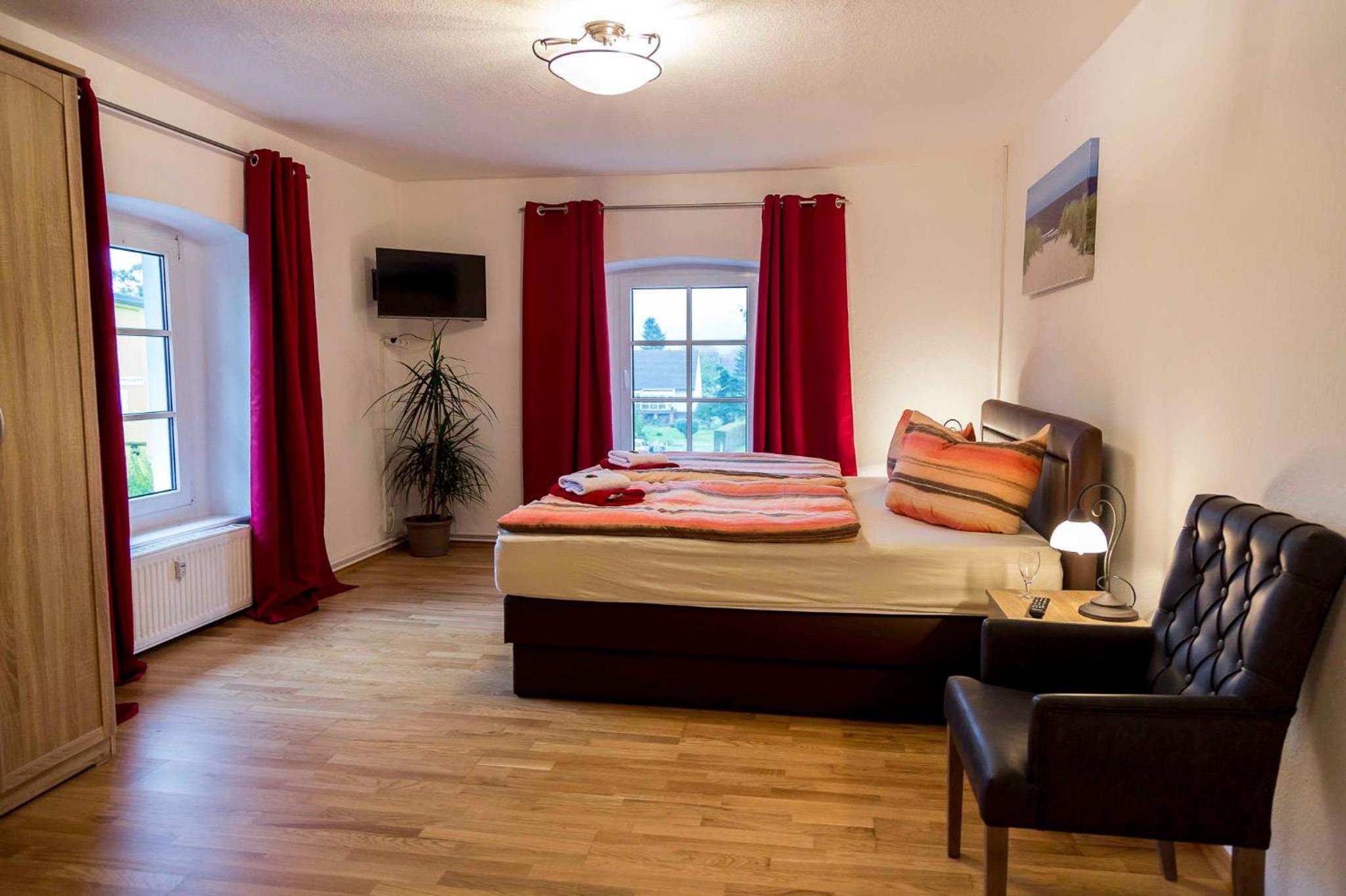 Three-Bedroom Apartment with Balcony and Terrace photo 1