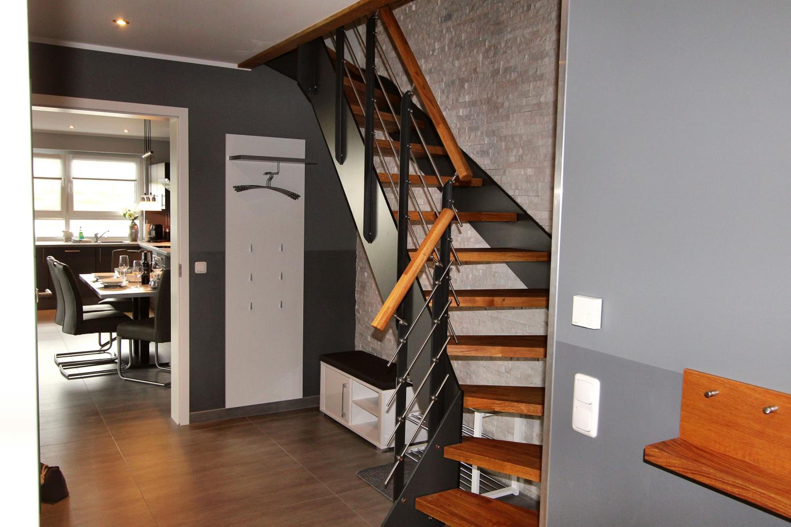Three-Bedroom House photo 2