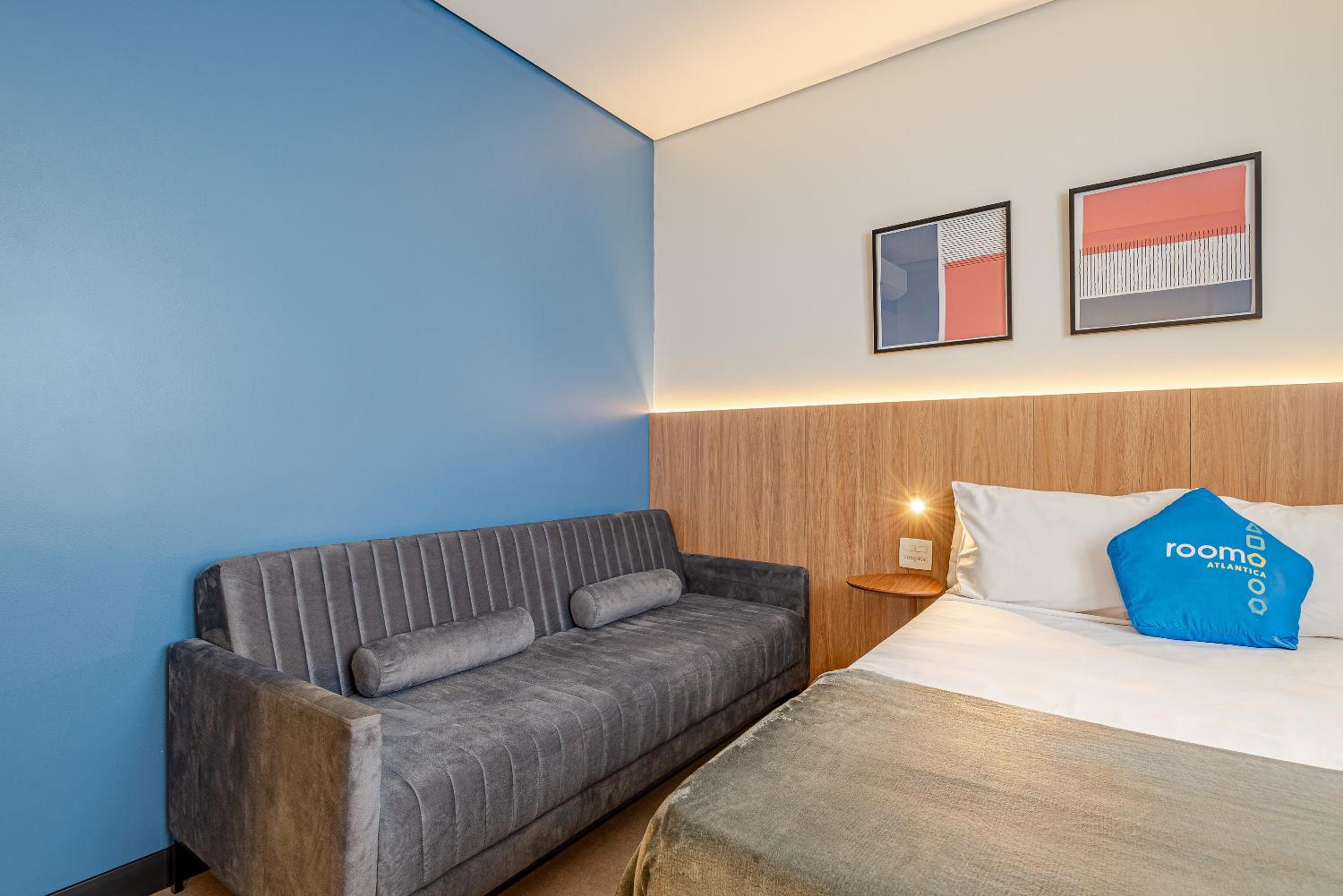 Triple Room with Bathroom photo 2