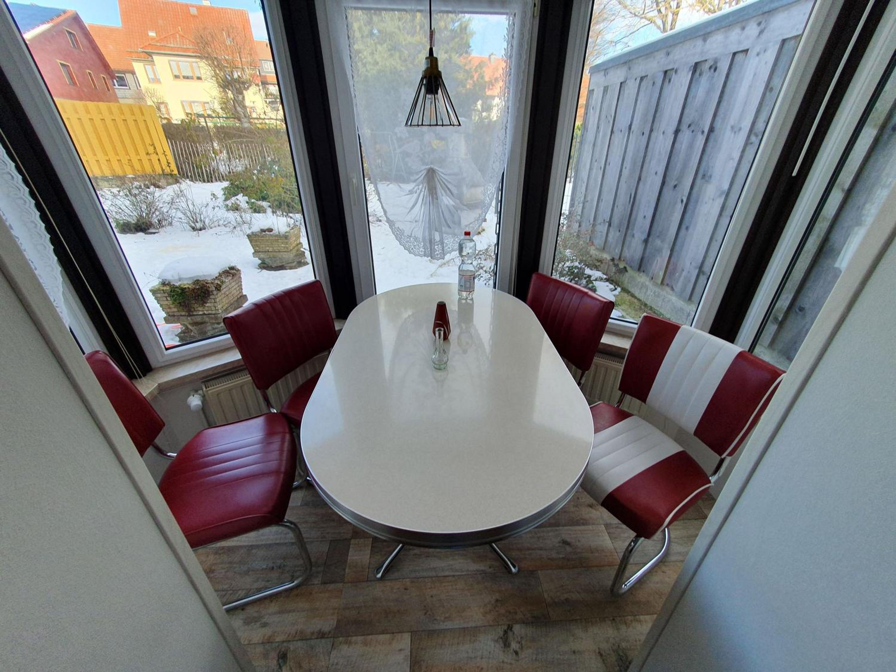 One-Bedroom Apartment with Terrace photo 3