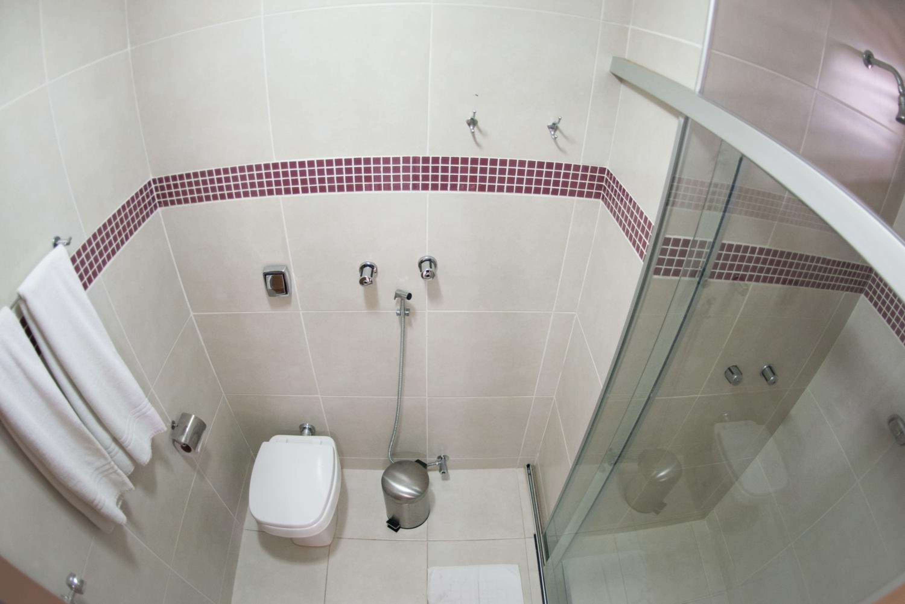 Deluxe Double or Twin Room photo 3