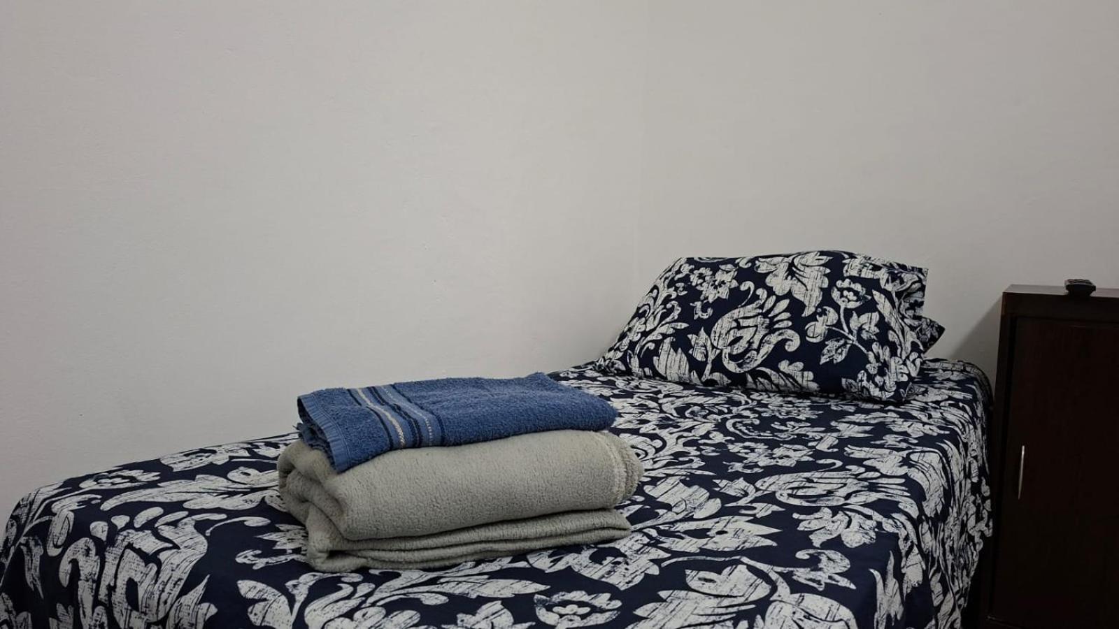 Single Room with Shared Bathroom photo 1