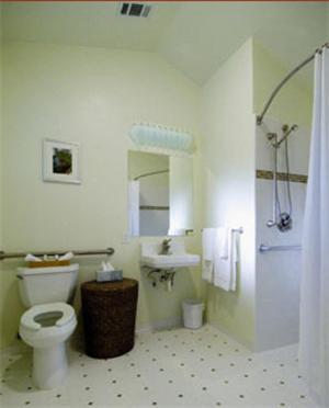 Queen Room photo 3
