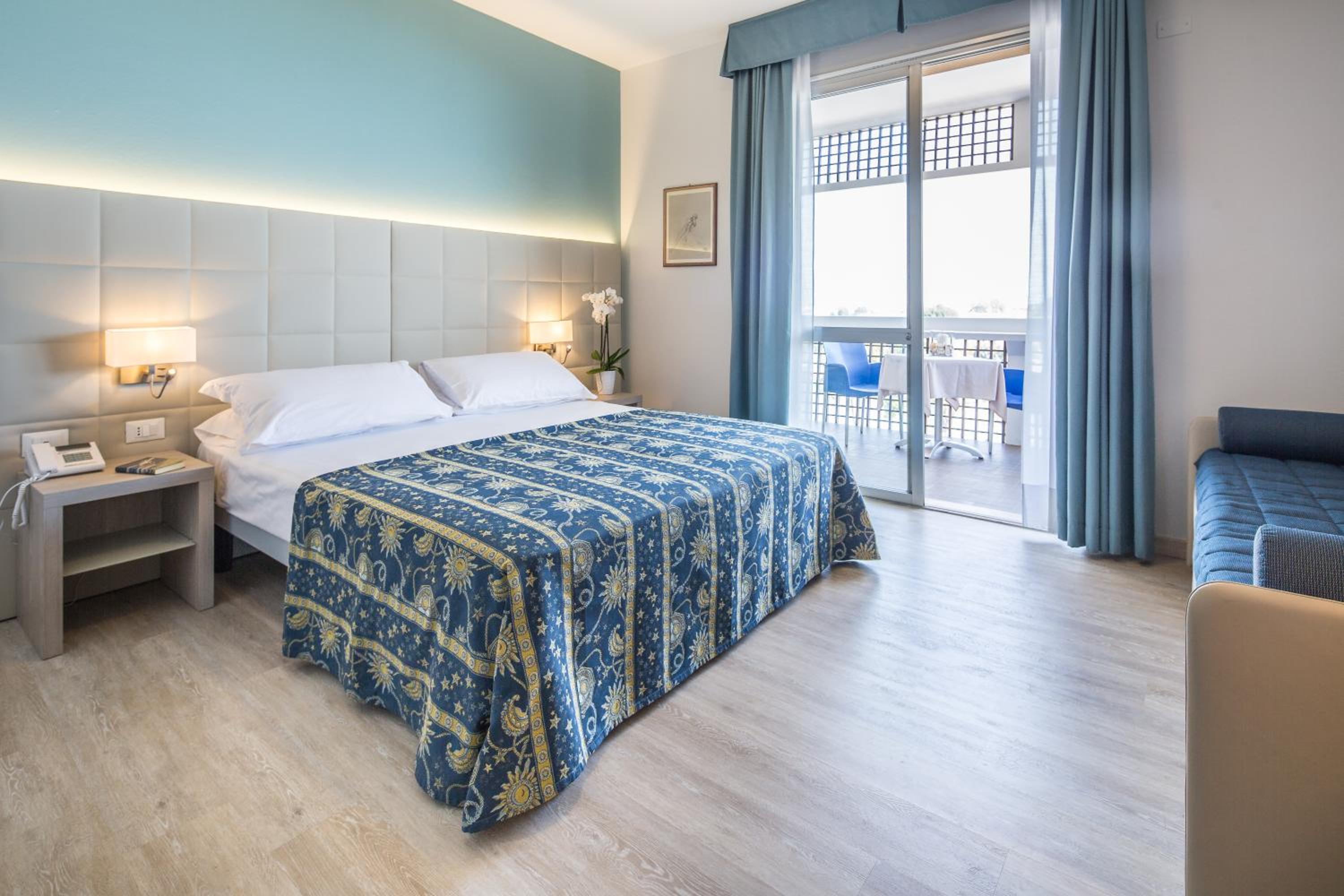 Superior Triple Room - Photo 1
