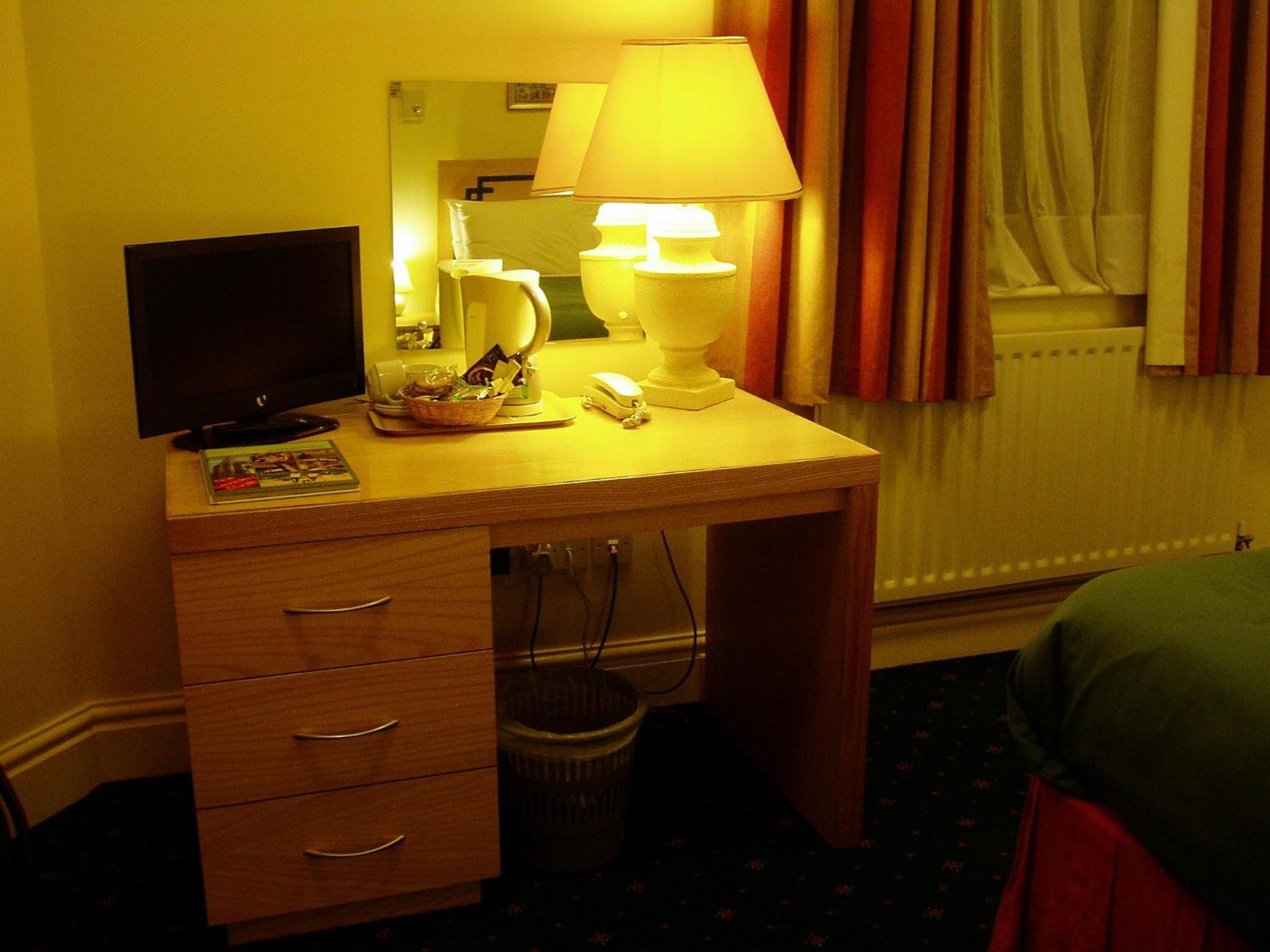 Single Room photo 3