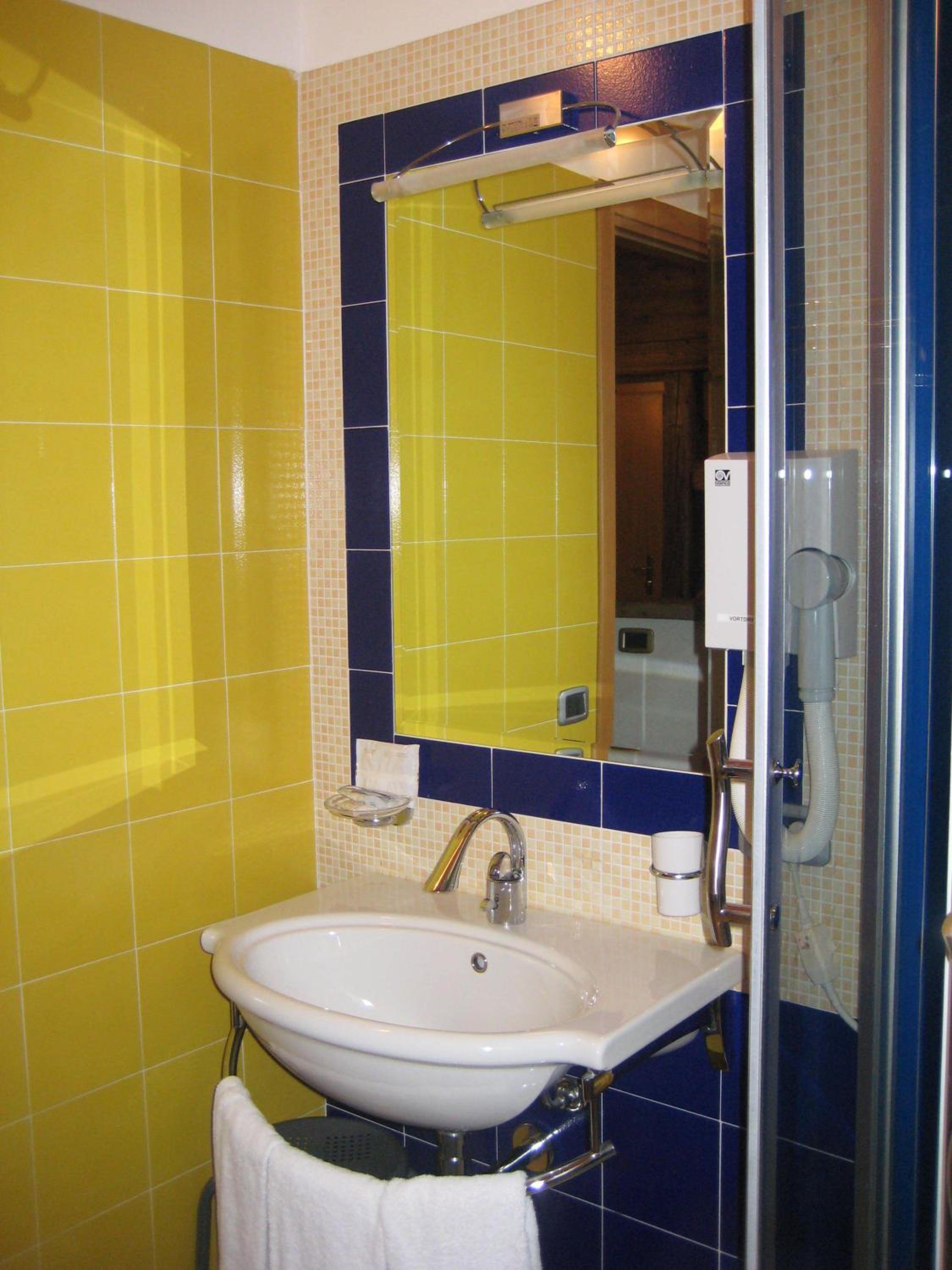 Quadruple Room photo 3