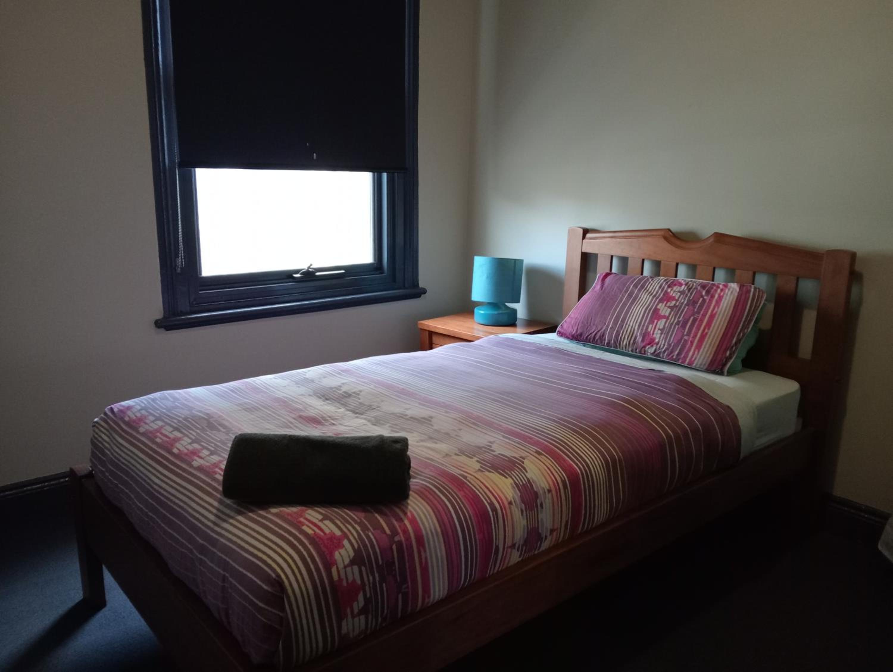 Single Room with Communal Bathroom photo 2