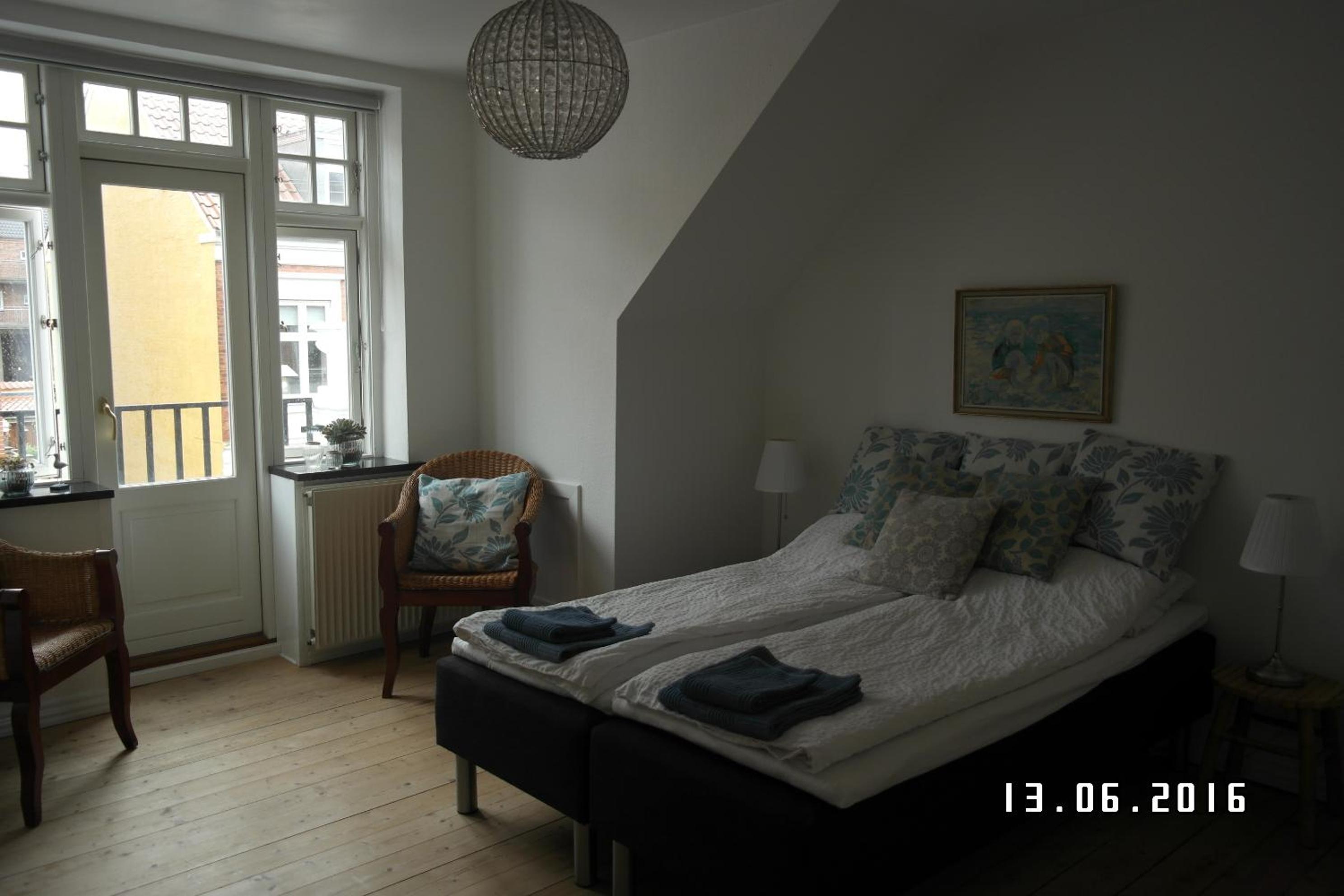 Standard Double Room photo 3