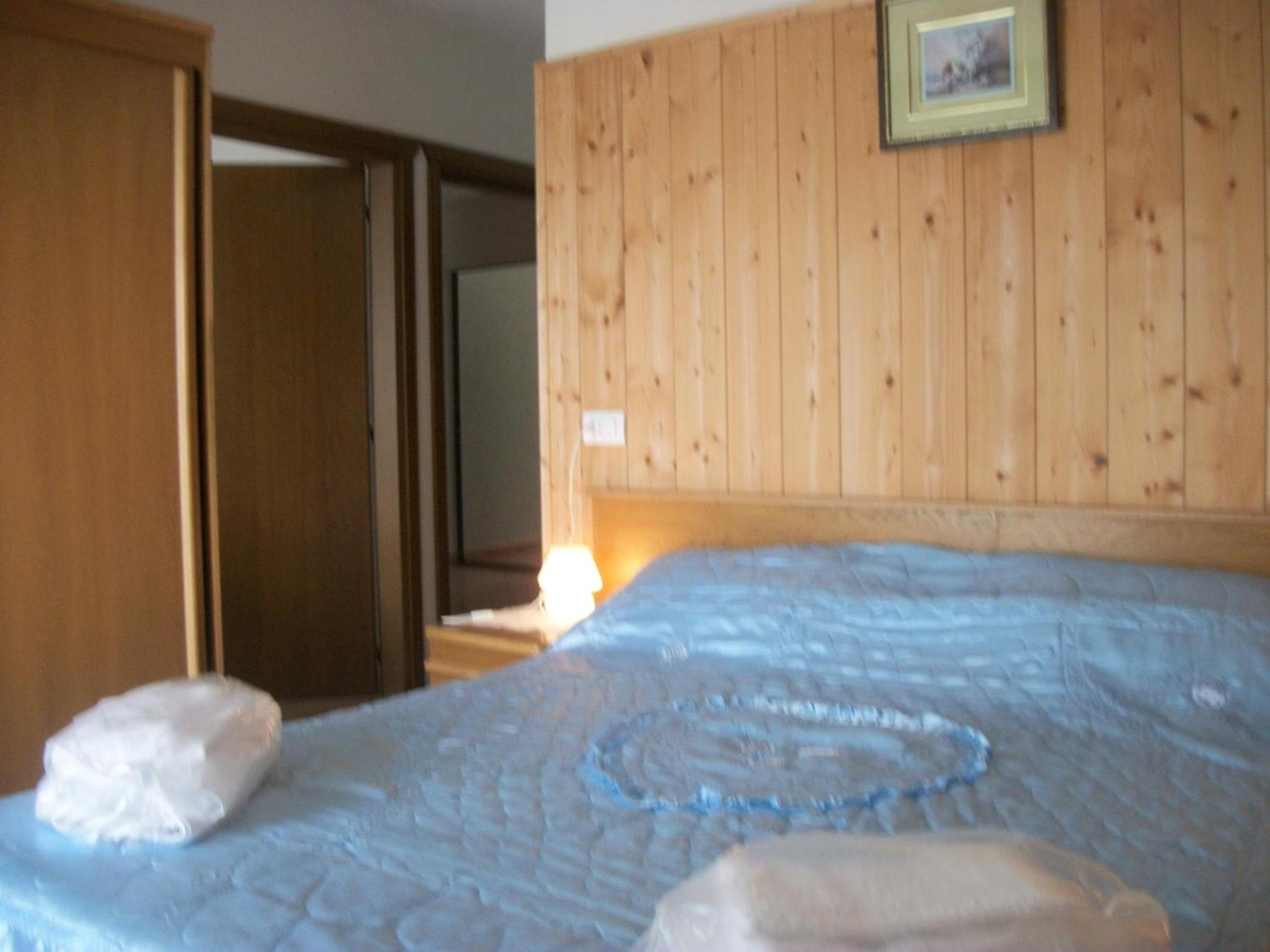 Double or Twin Room with Bathroom - Photo 12