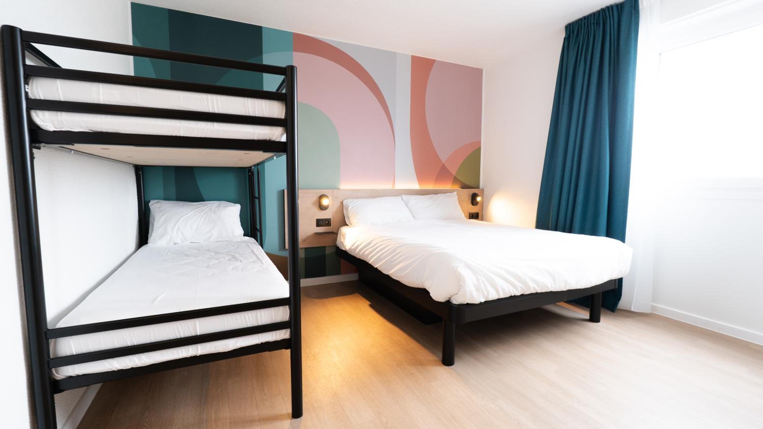 Quadruple Room - Photo 7