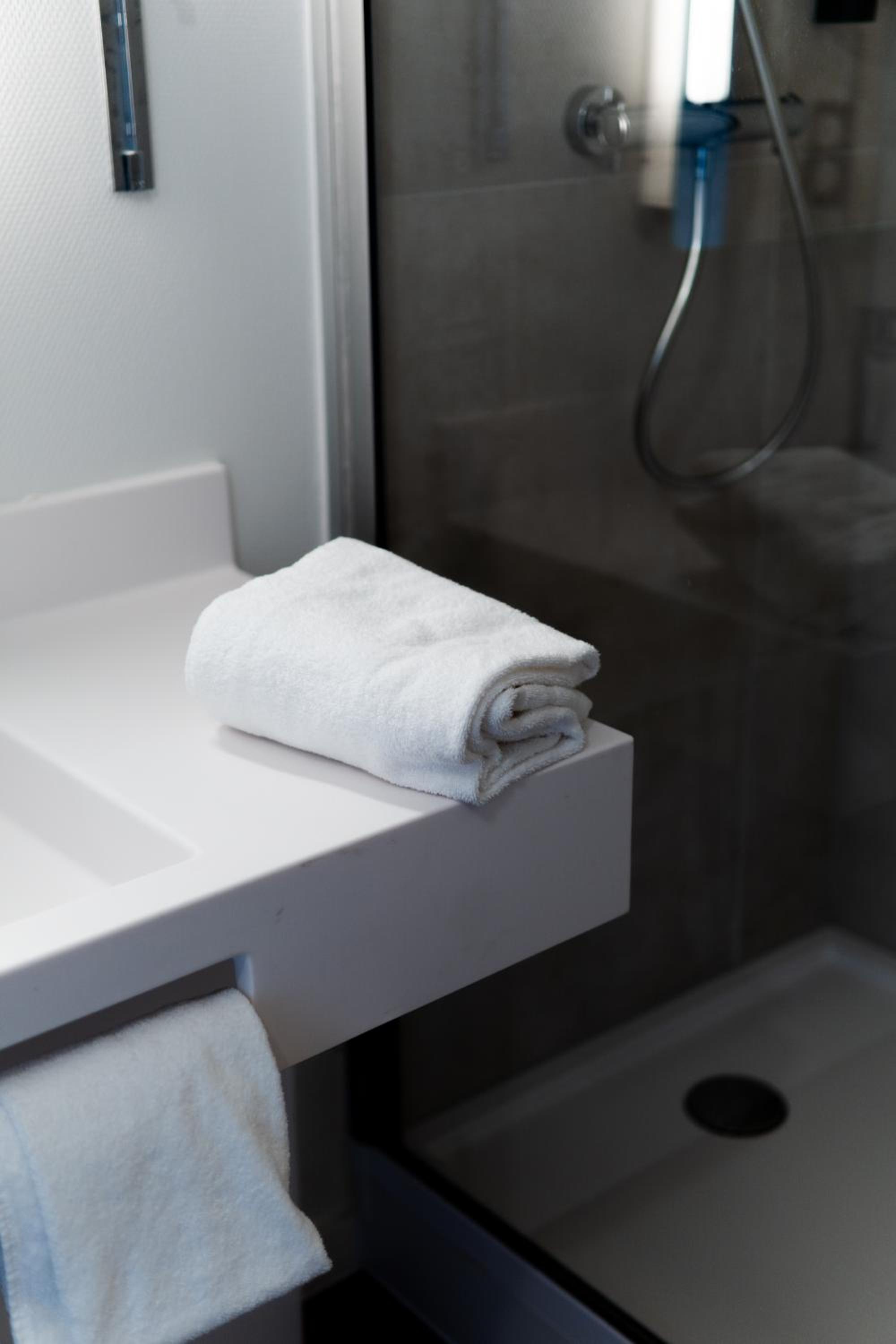 Quadruple Room - Photo 19