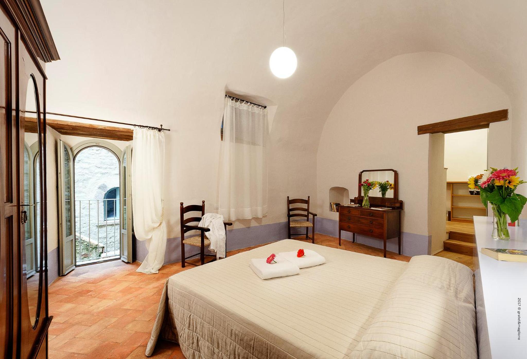 One-Bedroom Standard Apartment