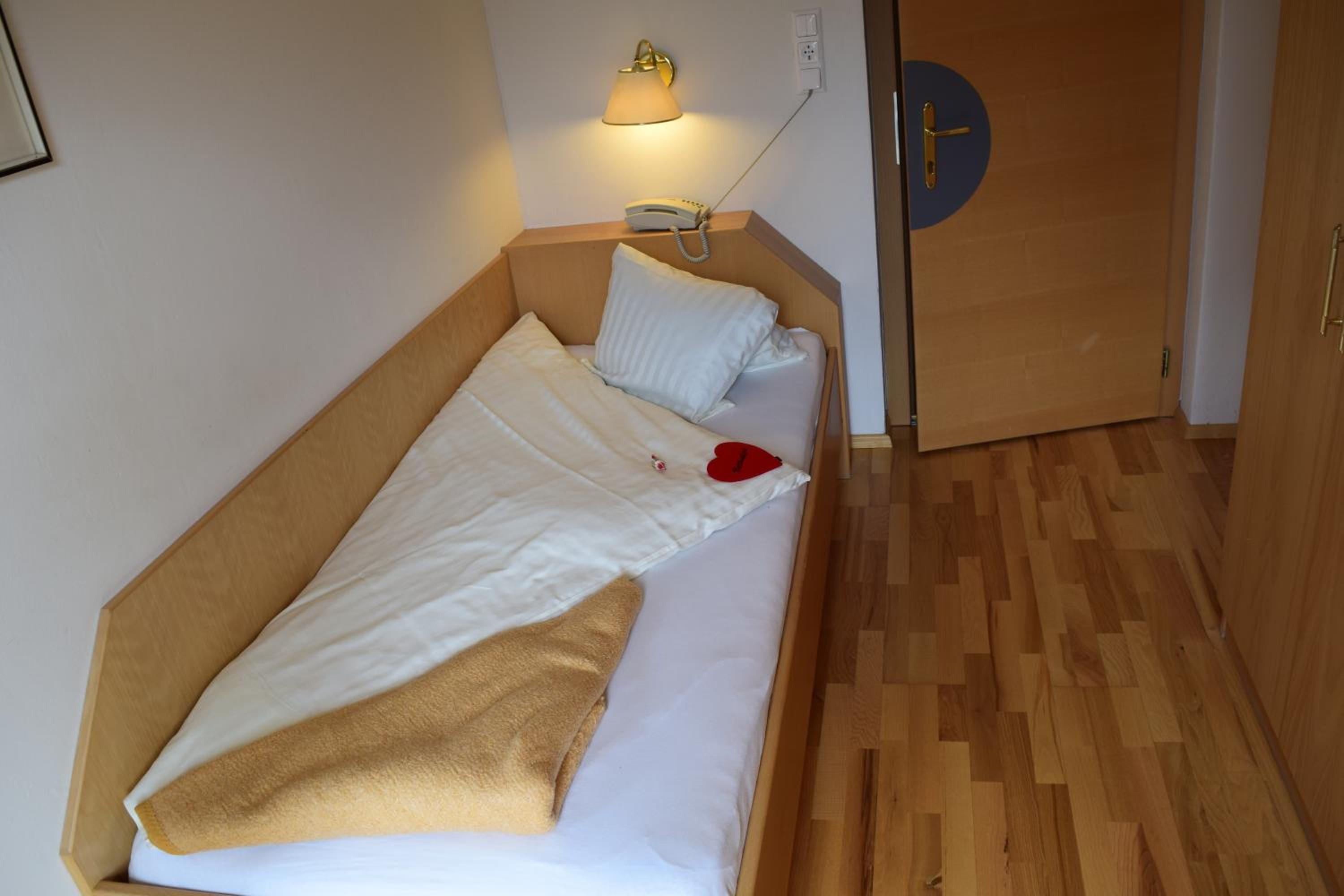 Single Room photo 1