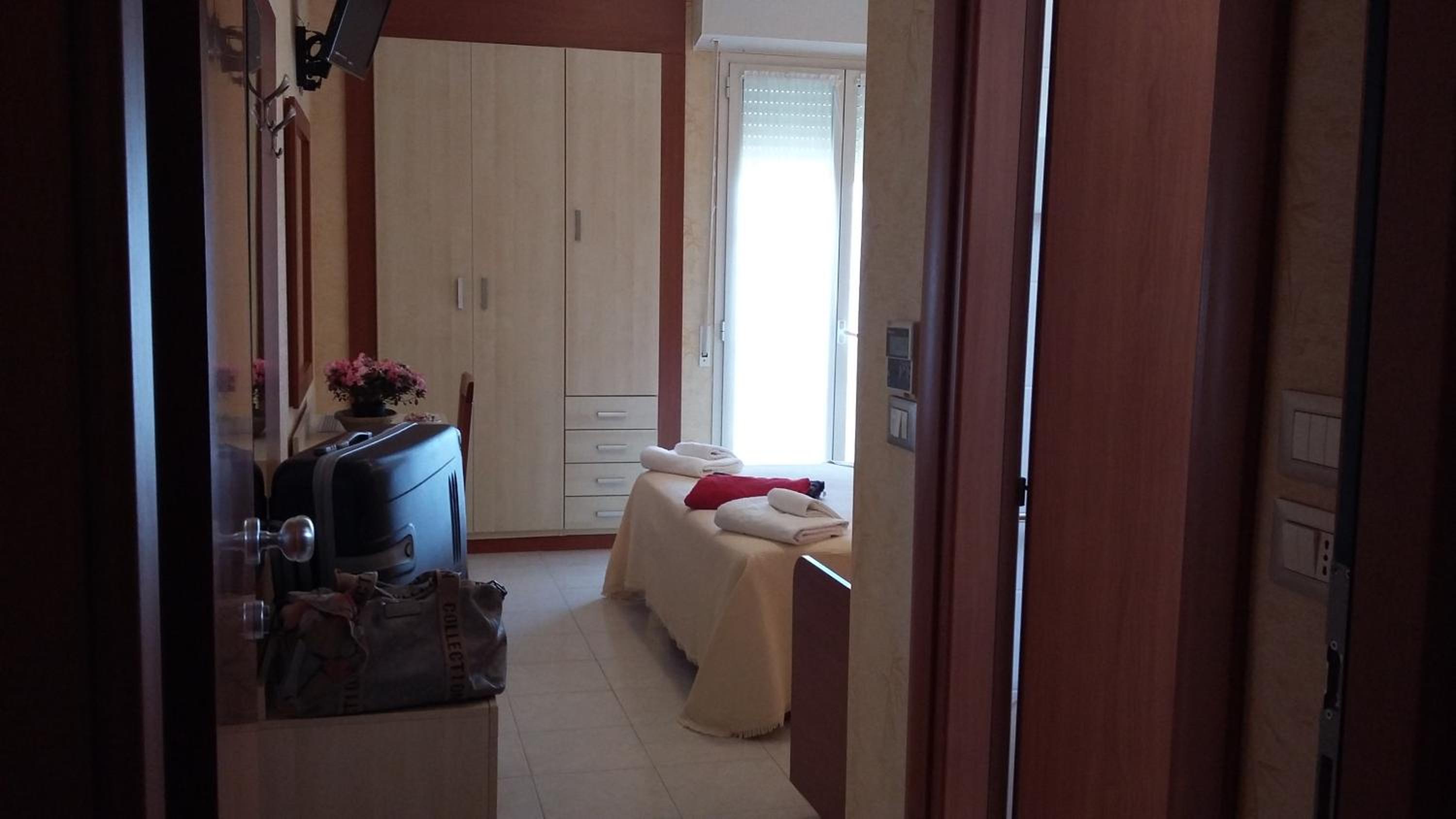 Triple Room - Photo 4