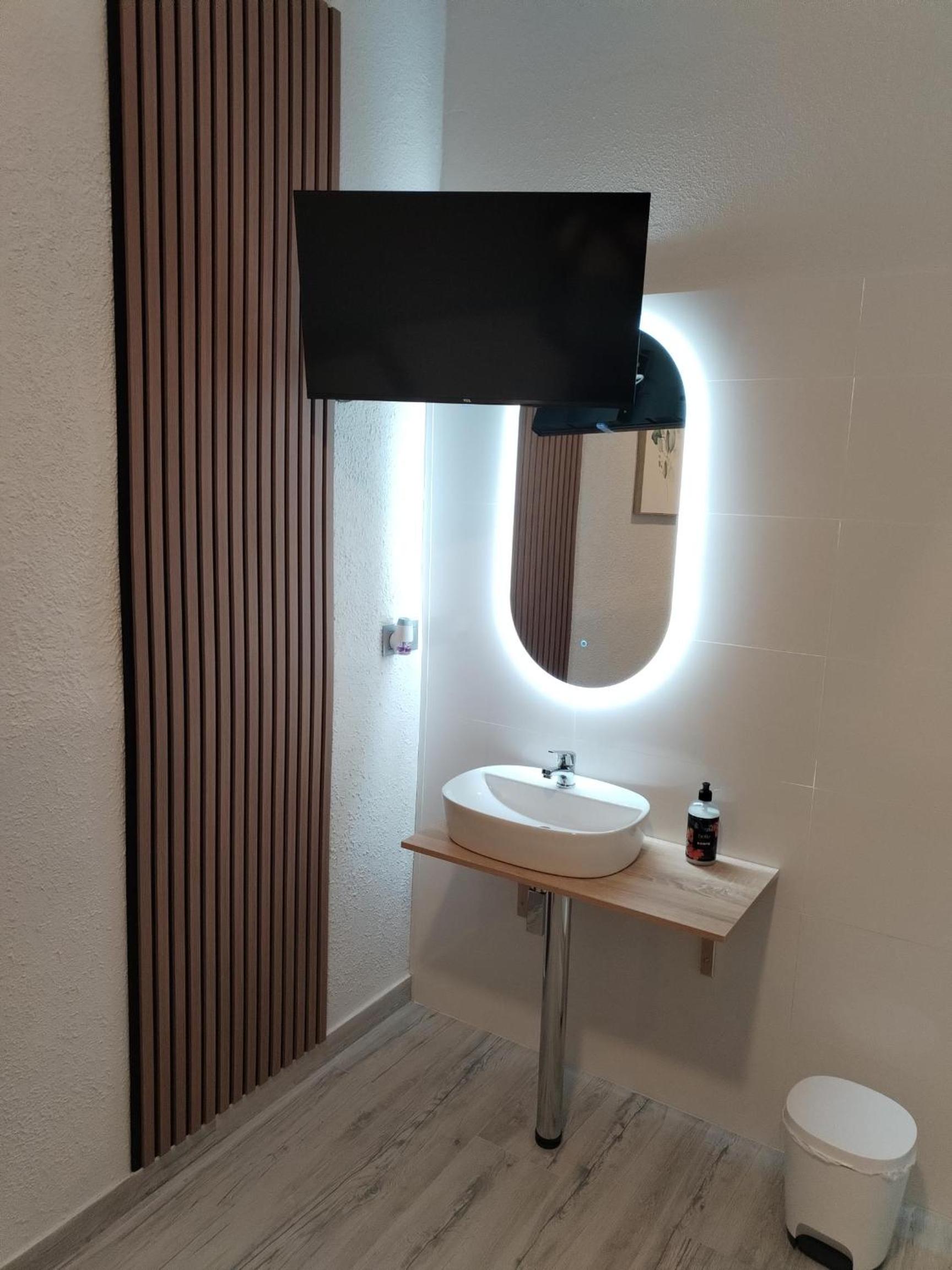 Standard Single Room photo 2