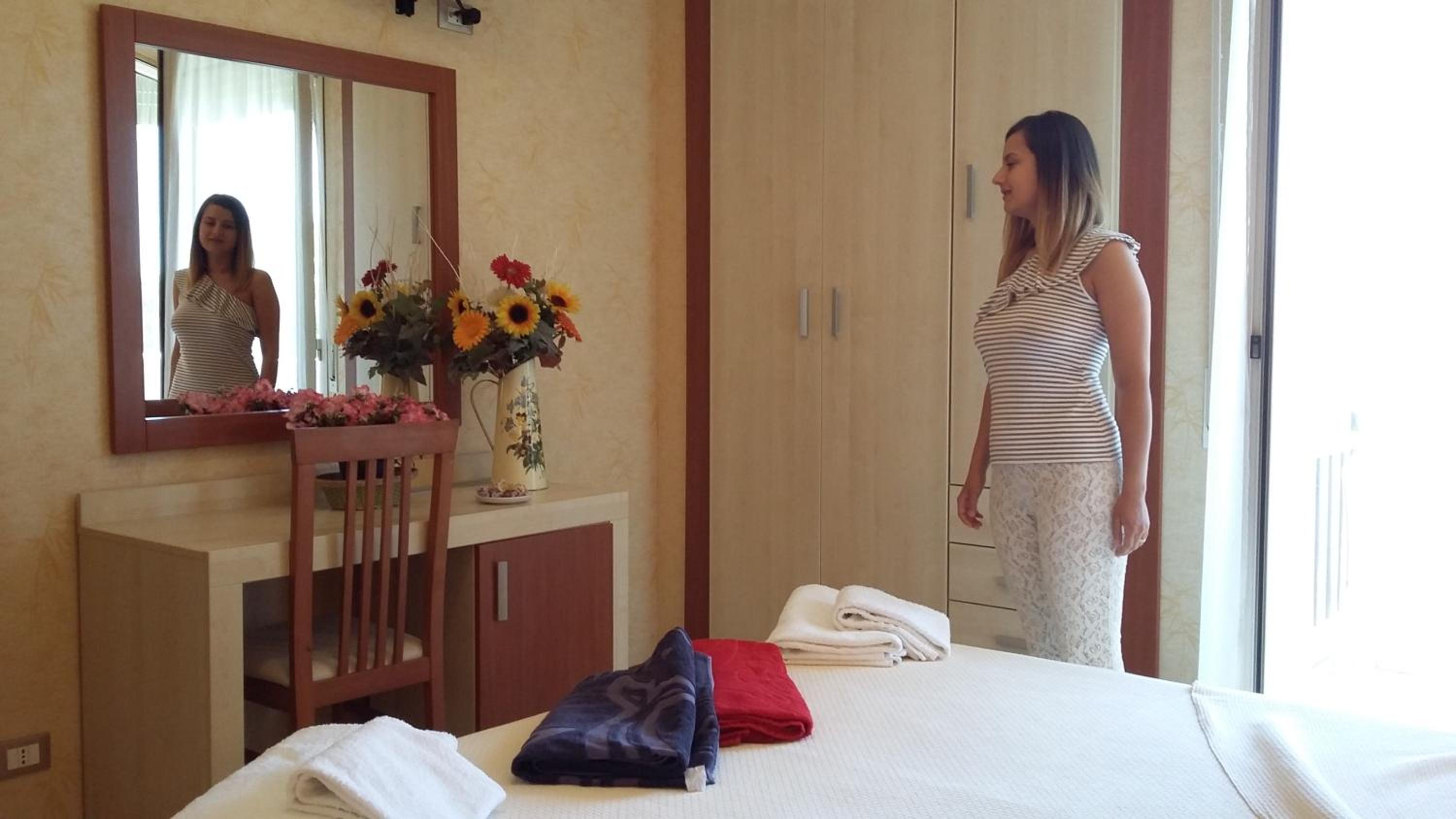 Triple Room - Photo 6