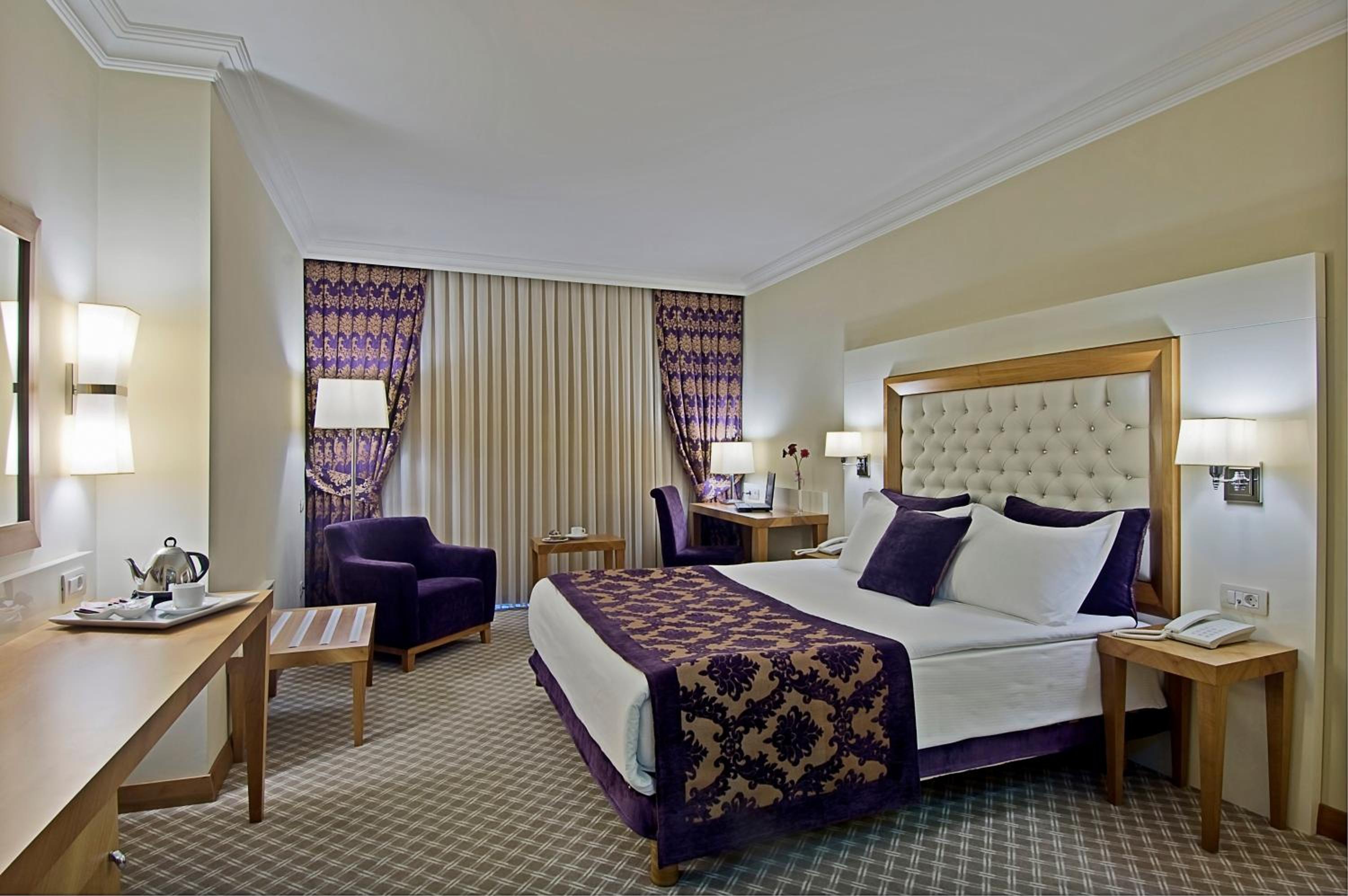 Standard Double Room - Photo 4