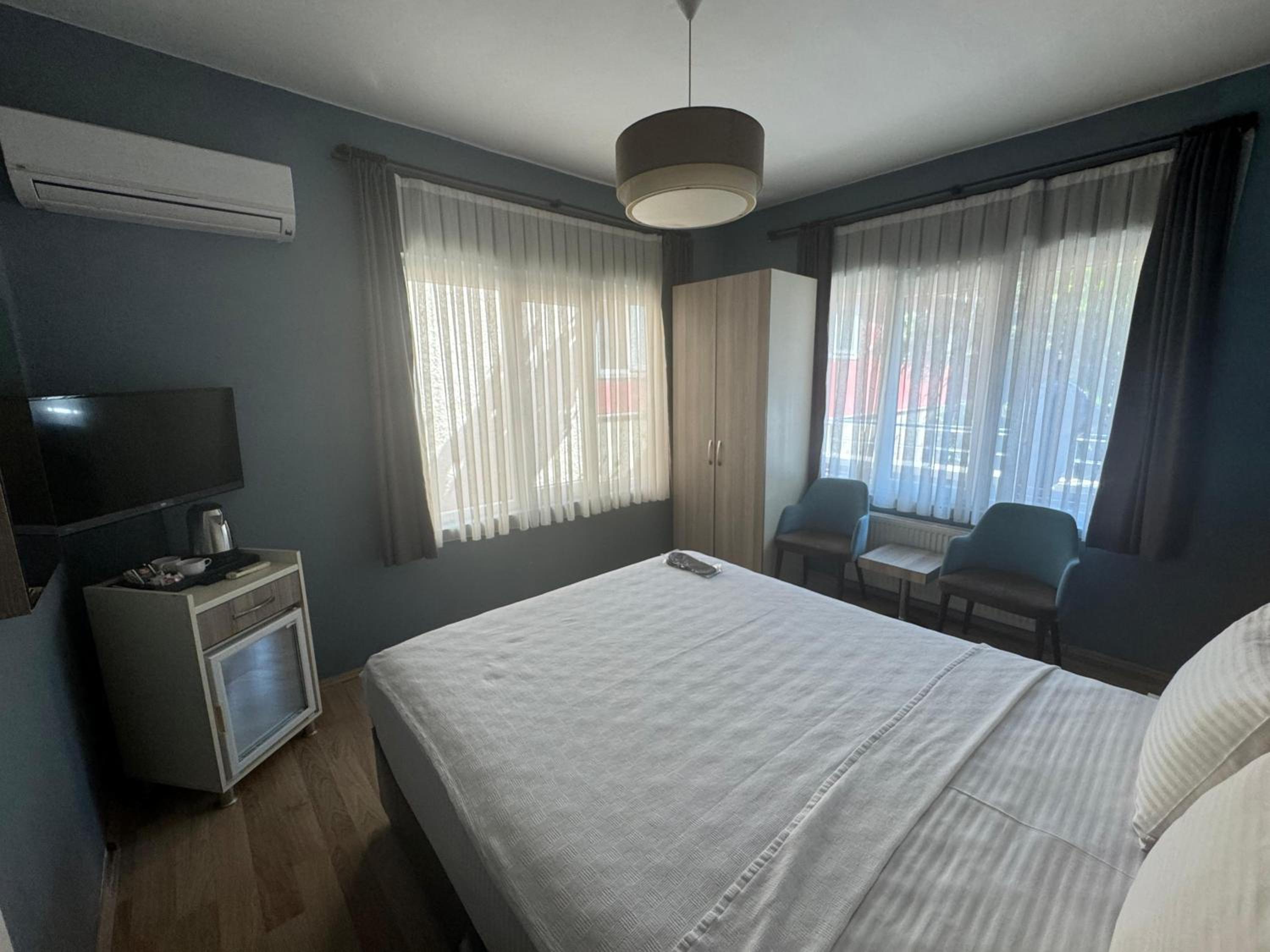 Double Room with Balcony photo 3