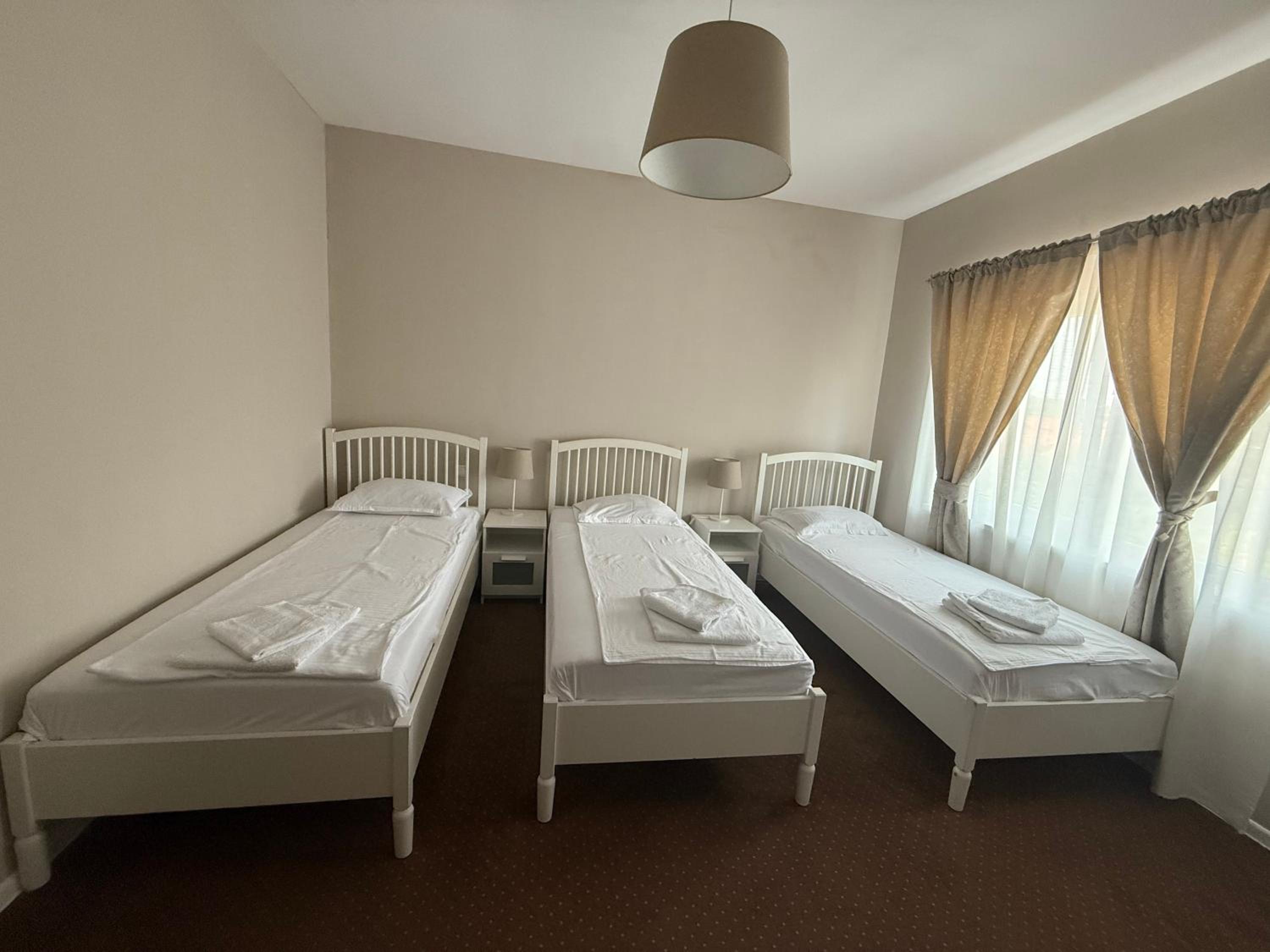 Triple Room photo 2