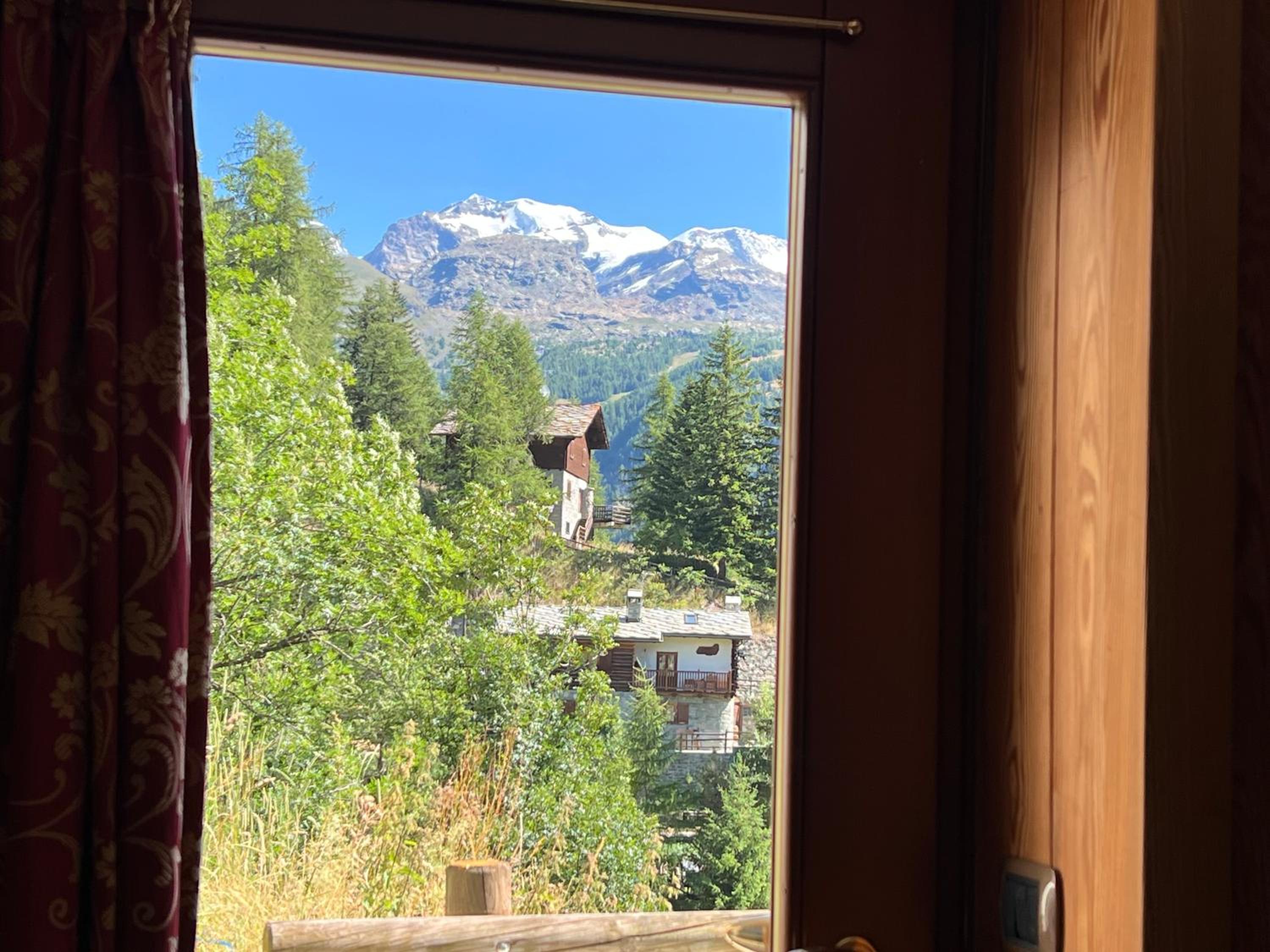 Double Room with Mountain View photo 2