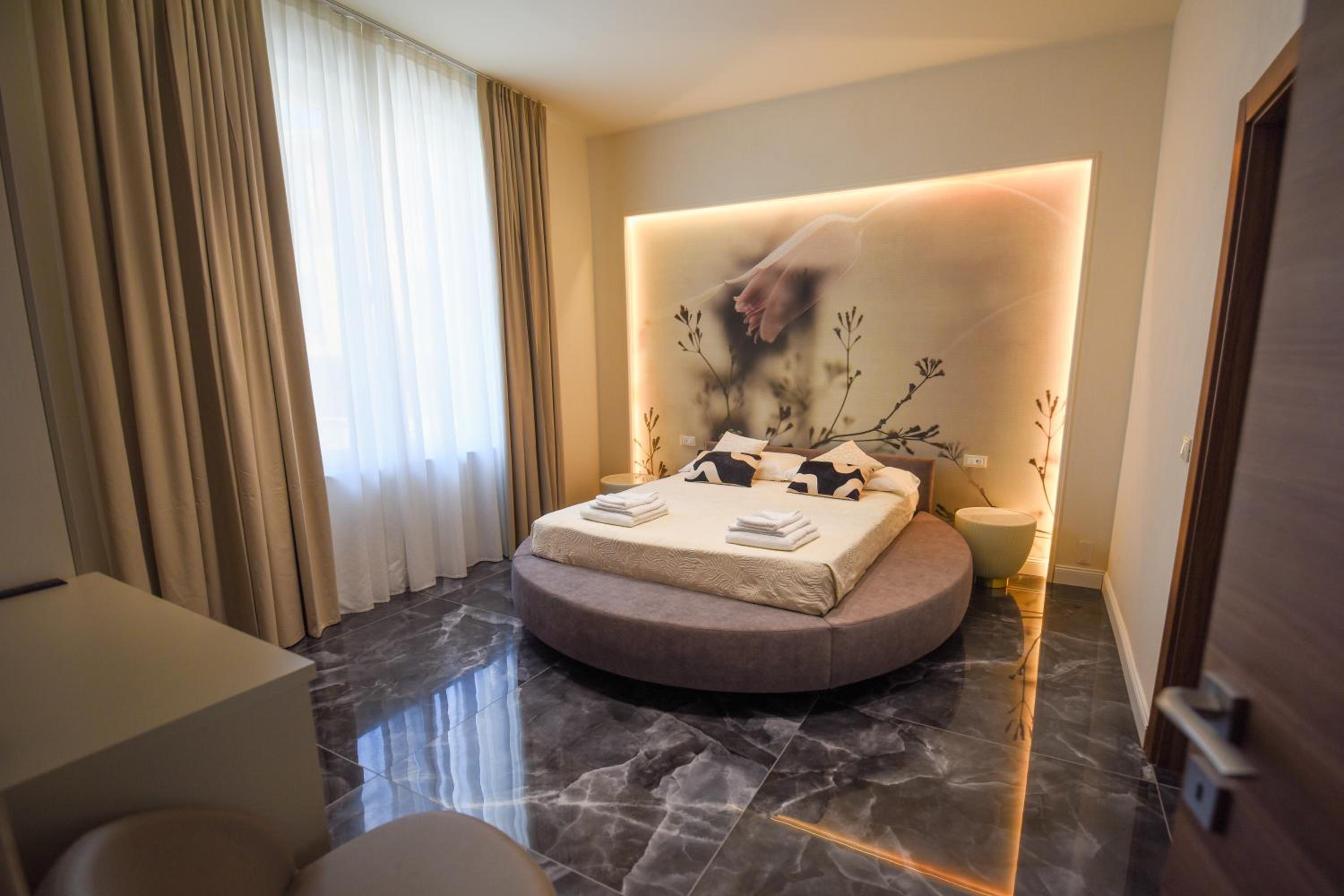 Suite photo 1