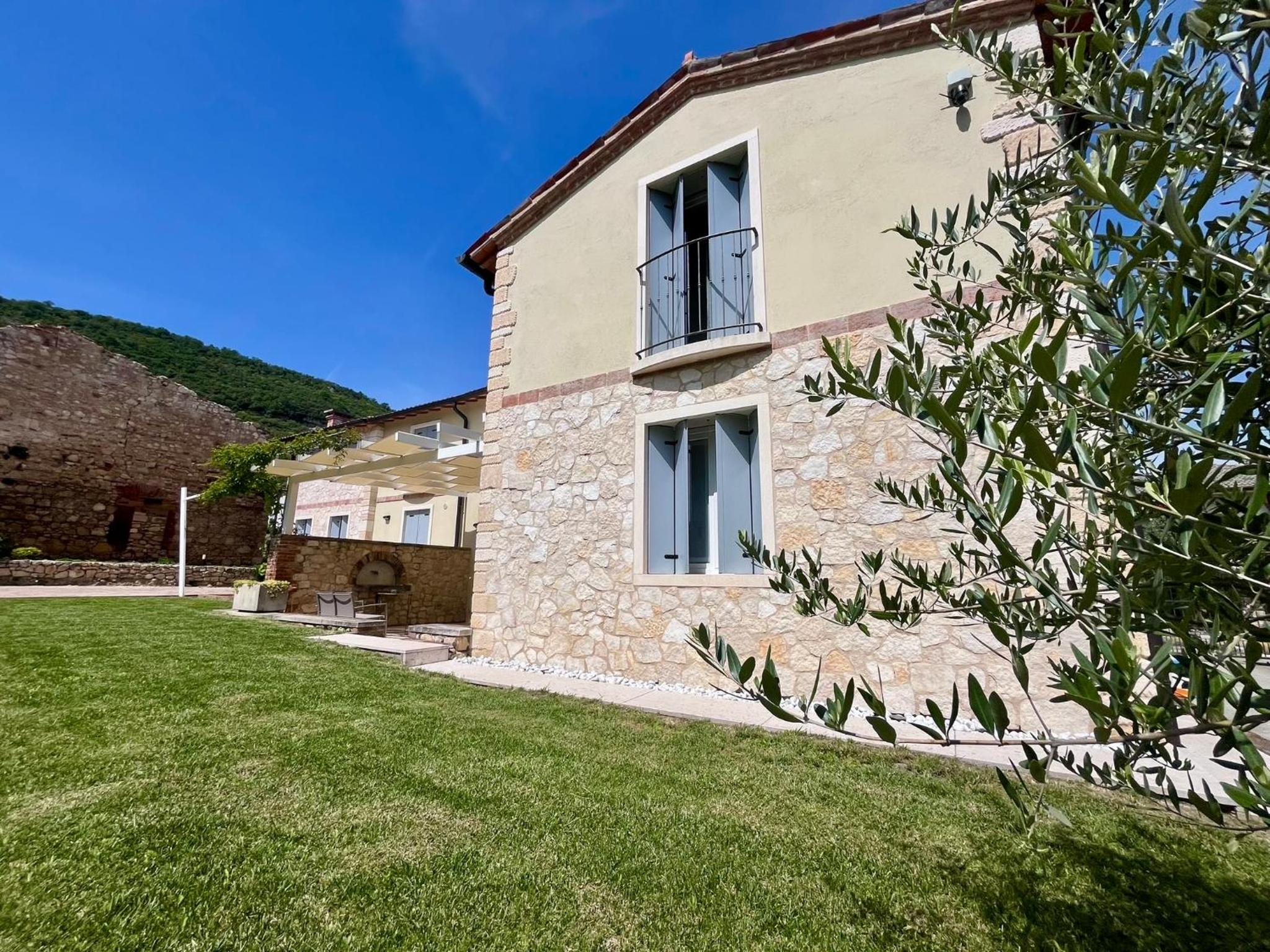 Two-Bedroom Apartment with Garden View photo 1