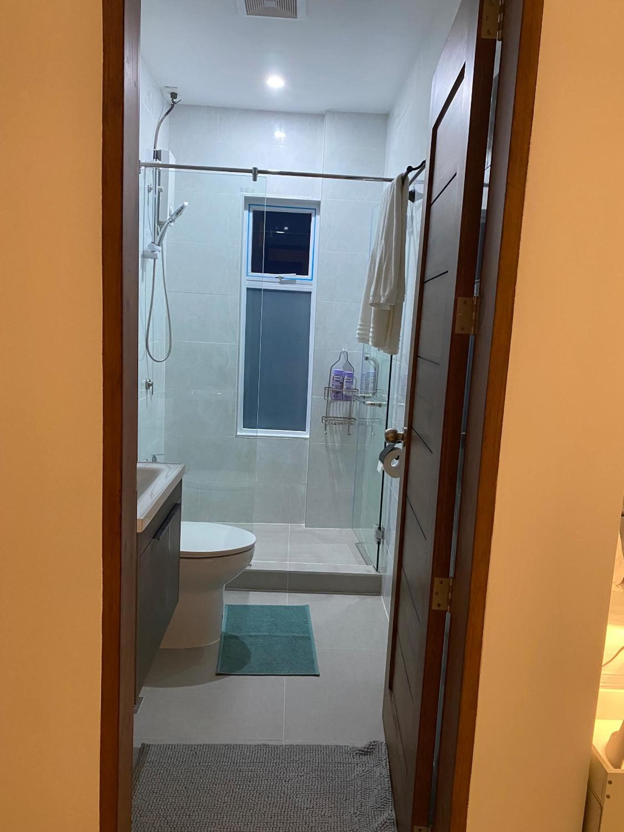 Deluxe Double Room with Side Sea View photo 2
