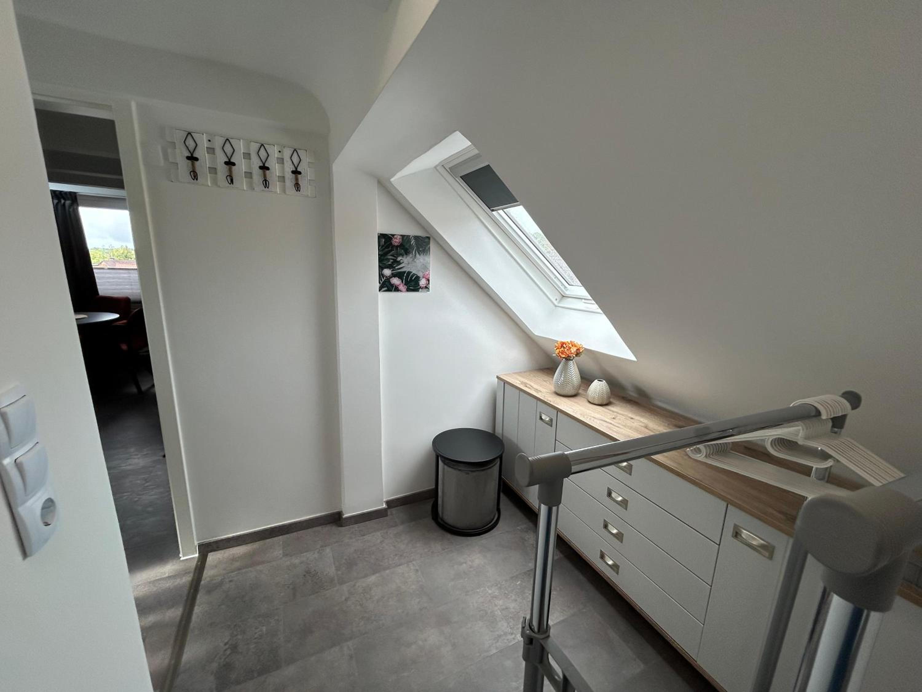 One-Bedroom Apartment photo 3