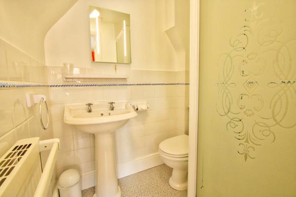 Large Double Room photo 2