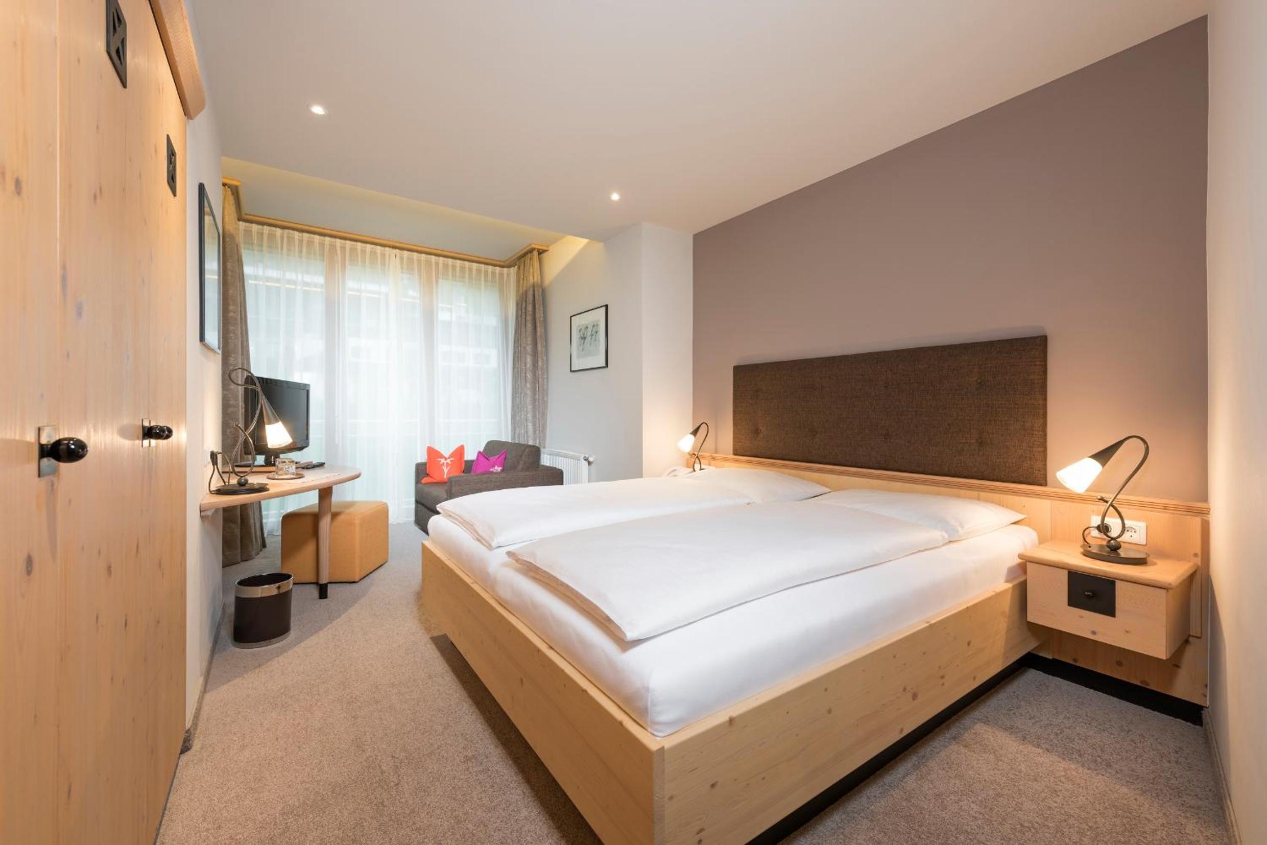 Classic Double Room - Photo 2