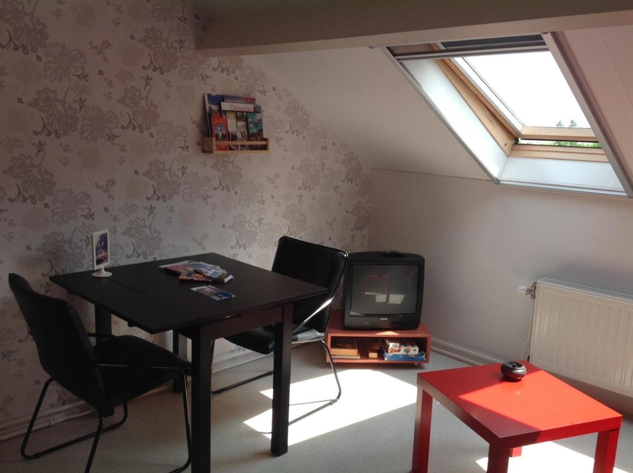 Large Twin Room photo 3