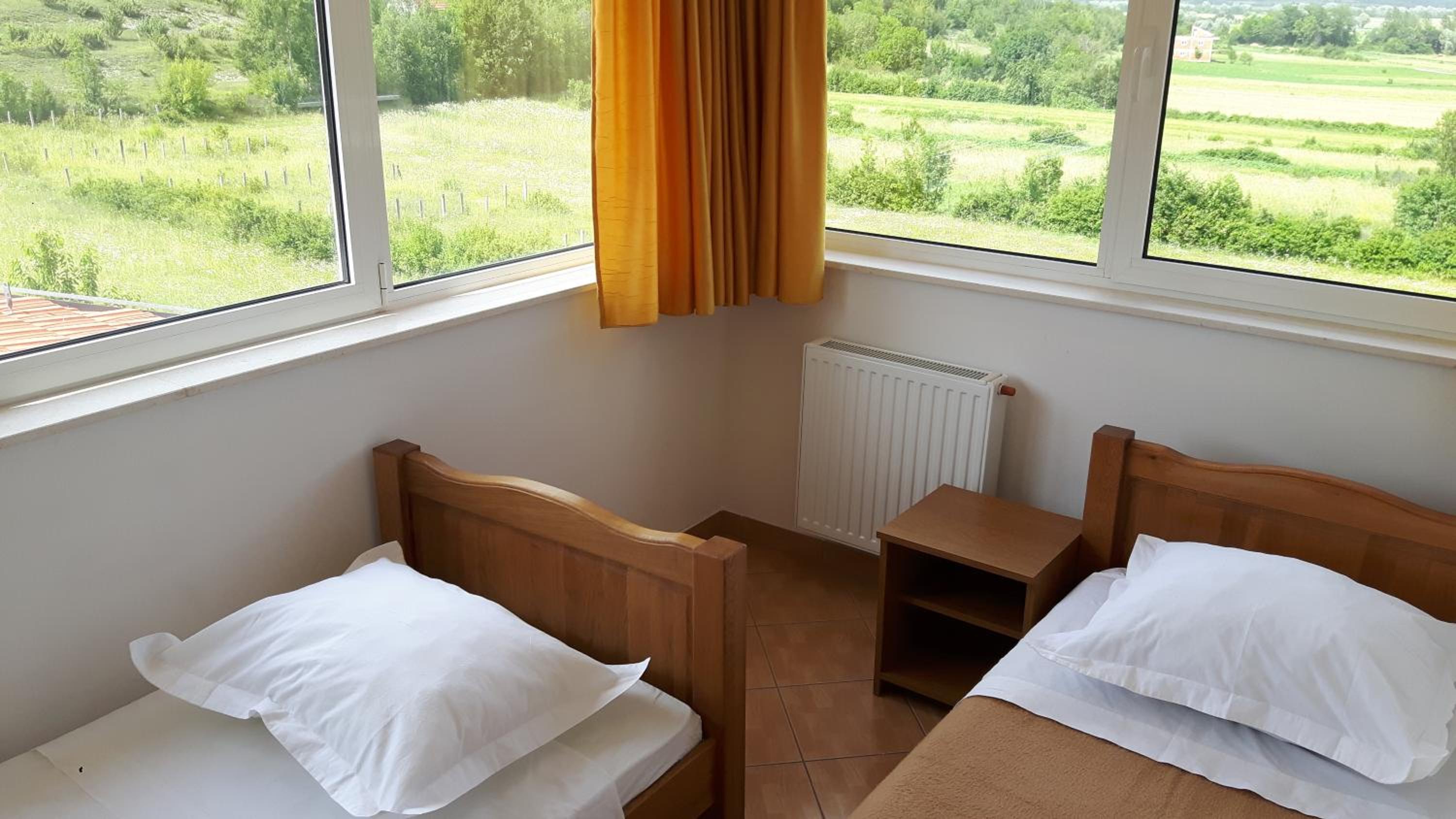 Triple Room - Photo 2